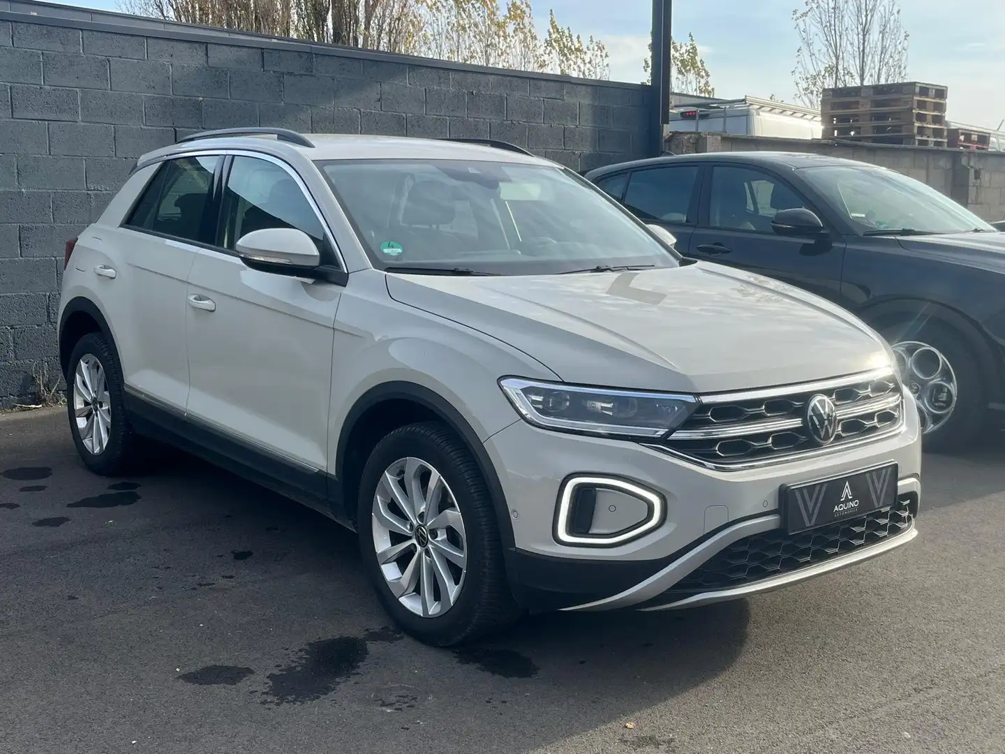 Volkswagen Polo NAVI / ALCANTARA / CLIM / RADAR AV&ARR Beige - 1