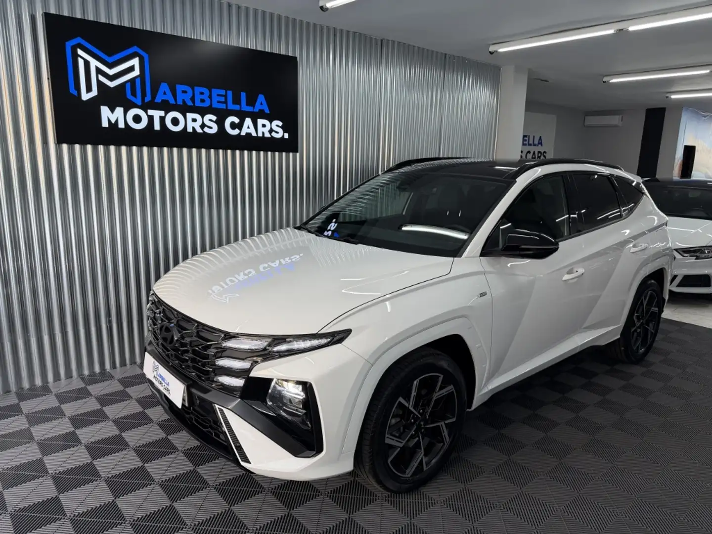 Hyundai TUCSON 1.6 T HEV Nline Style AT 239 Blanco - 1