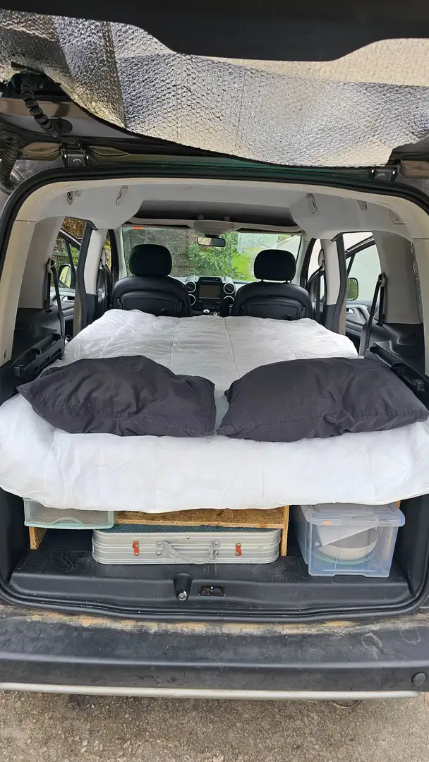 Peugeot Partner Outdoor Partner Tepee 1.6BlueHDI Outdoor 100 Gris - 1