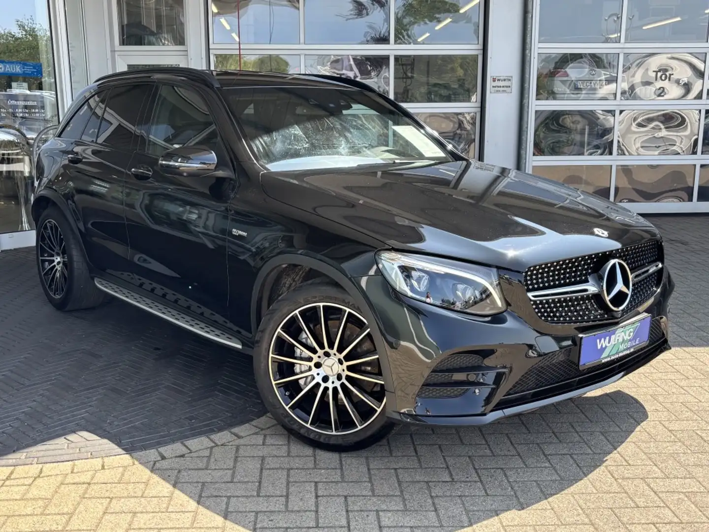 Mercedes-Benz GLC 43 AMG 4Matic LED Navi el. Heckklappe 2.Hd. Schwarz - 2