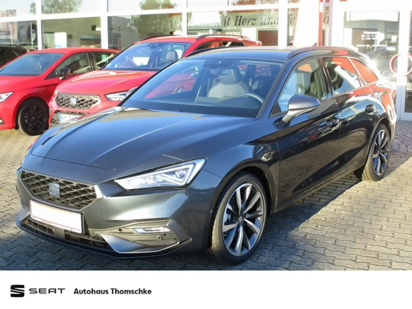 SEAT Leon Leon Sportstourer 1.5 eTSI ACT FR LED AHZV NAVI Grau - 1