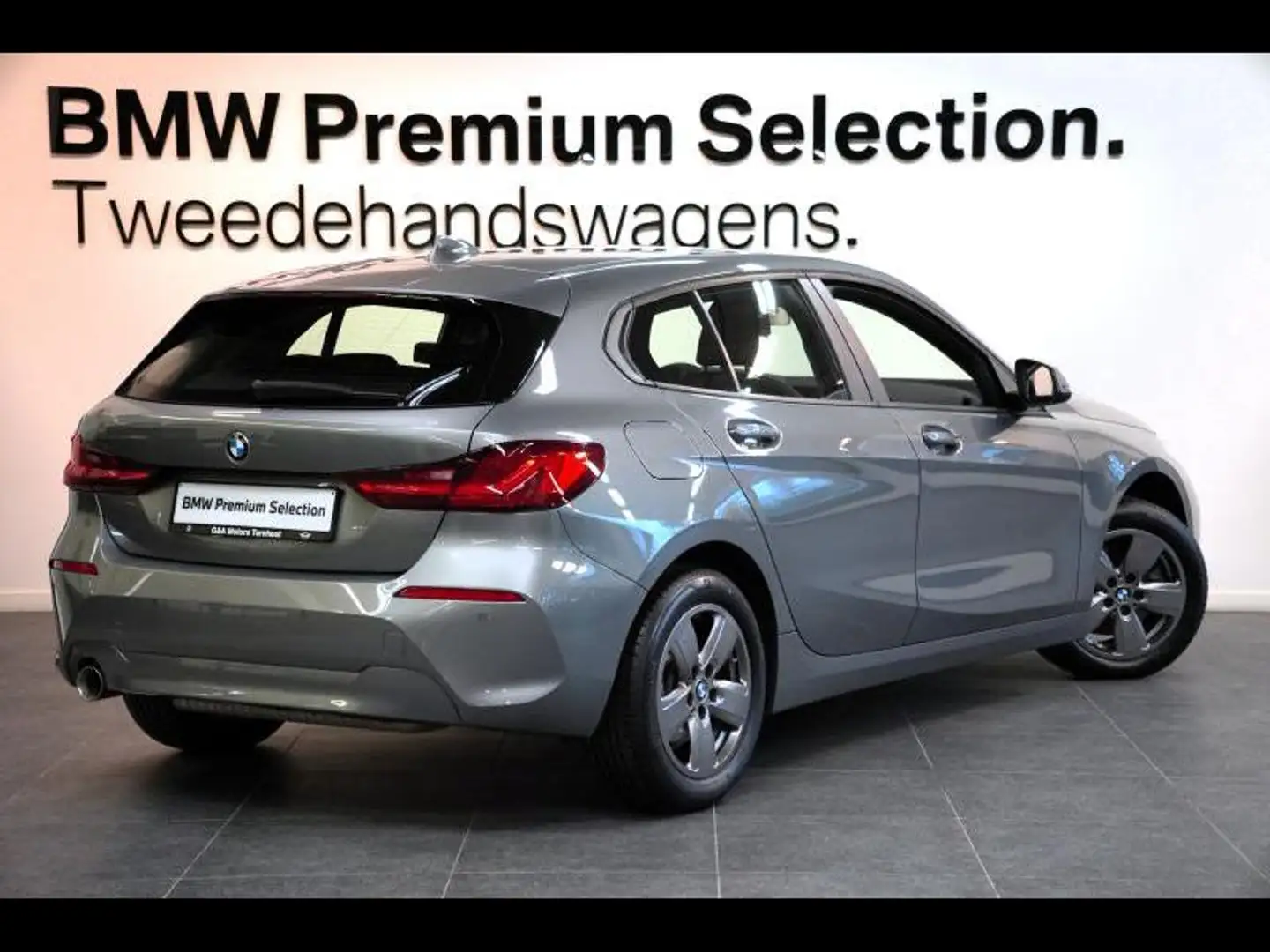 BMW 118 ZETRLVERWARMING SPORTZETELS LED LICHT NAVI Grijs - 2