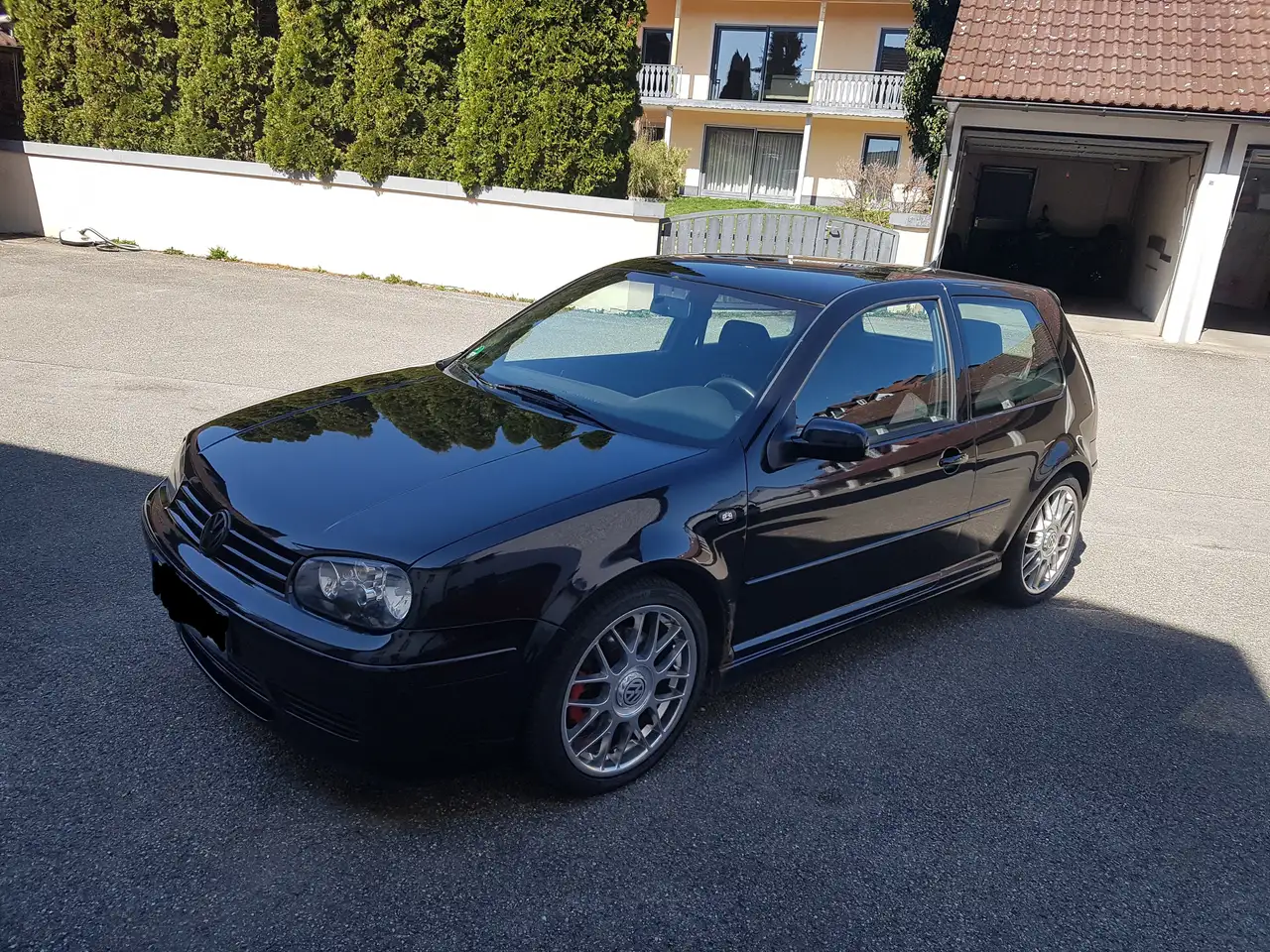 Volkswagen Golf GTI