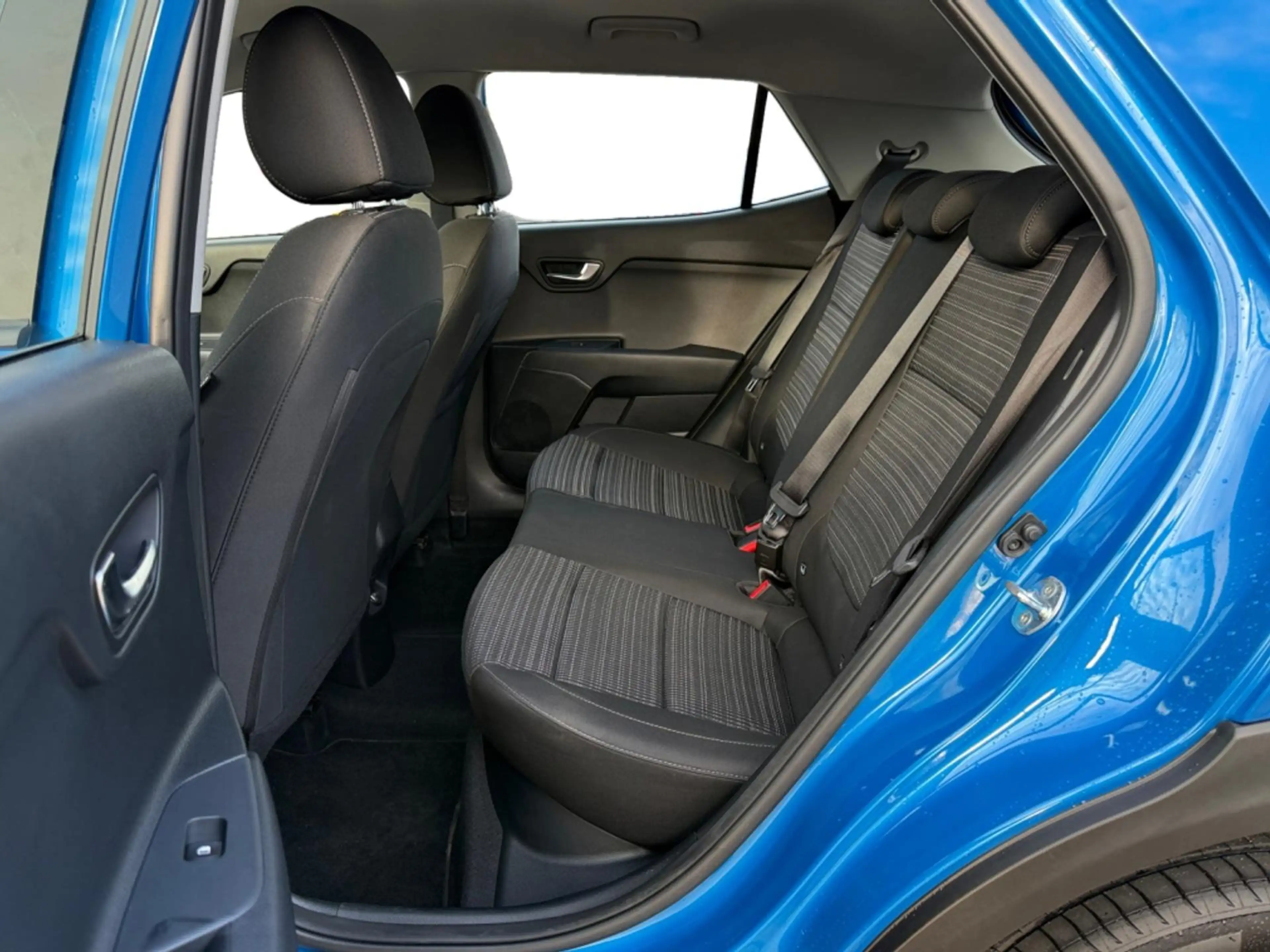 Kia Stonic 1.0 T-GDi MHEV DynamicLine I Navi I Camera I Clima — photo 12