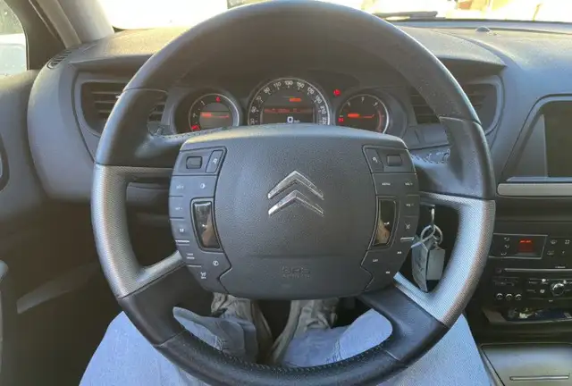 Citroen C5 view 14