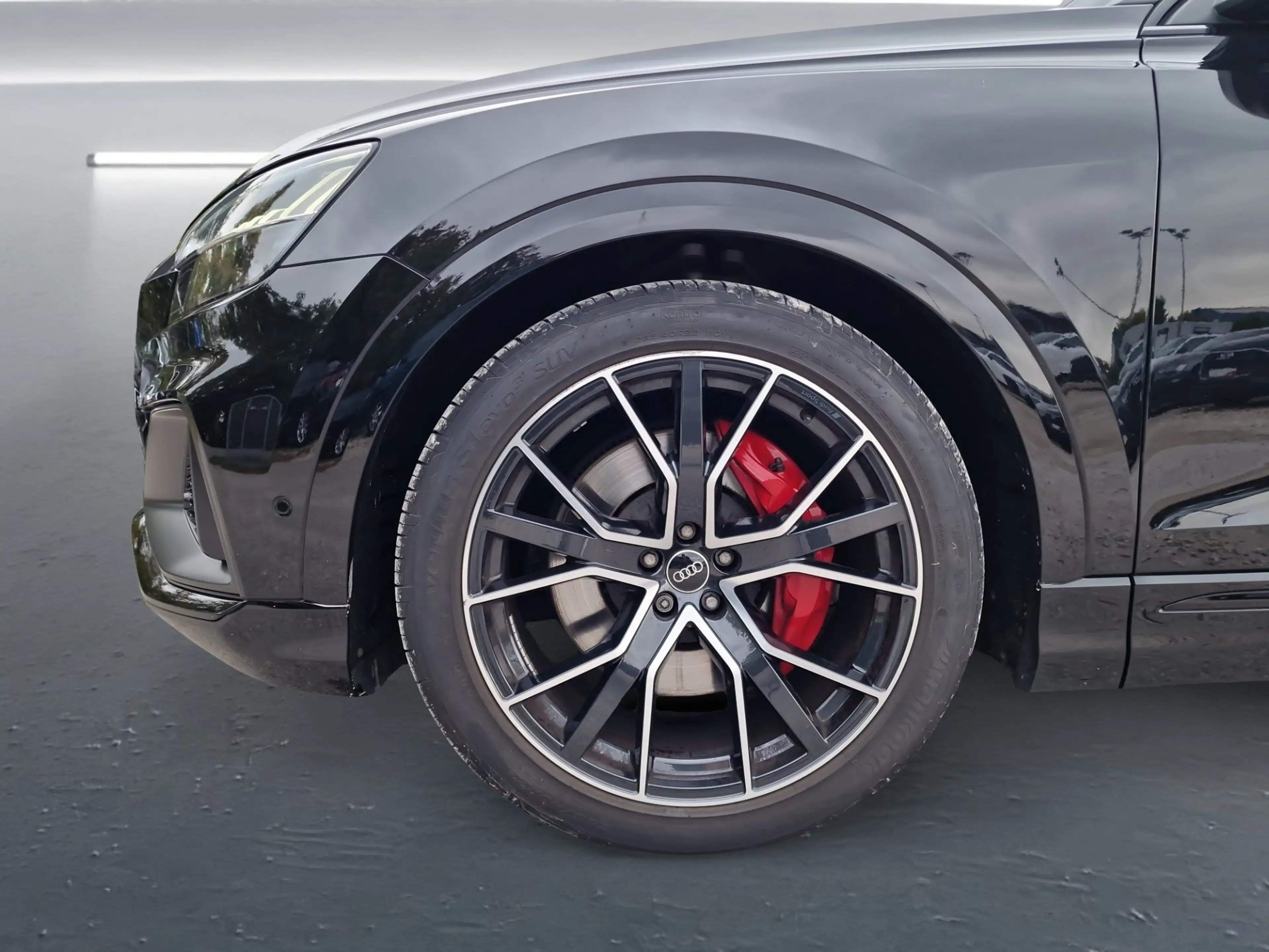 Audi SQ8 TFSI qu S line Luft AHK Pano HuD S-Sitze 22" — photo 6