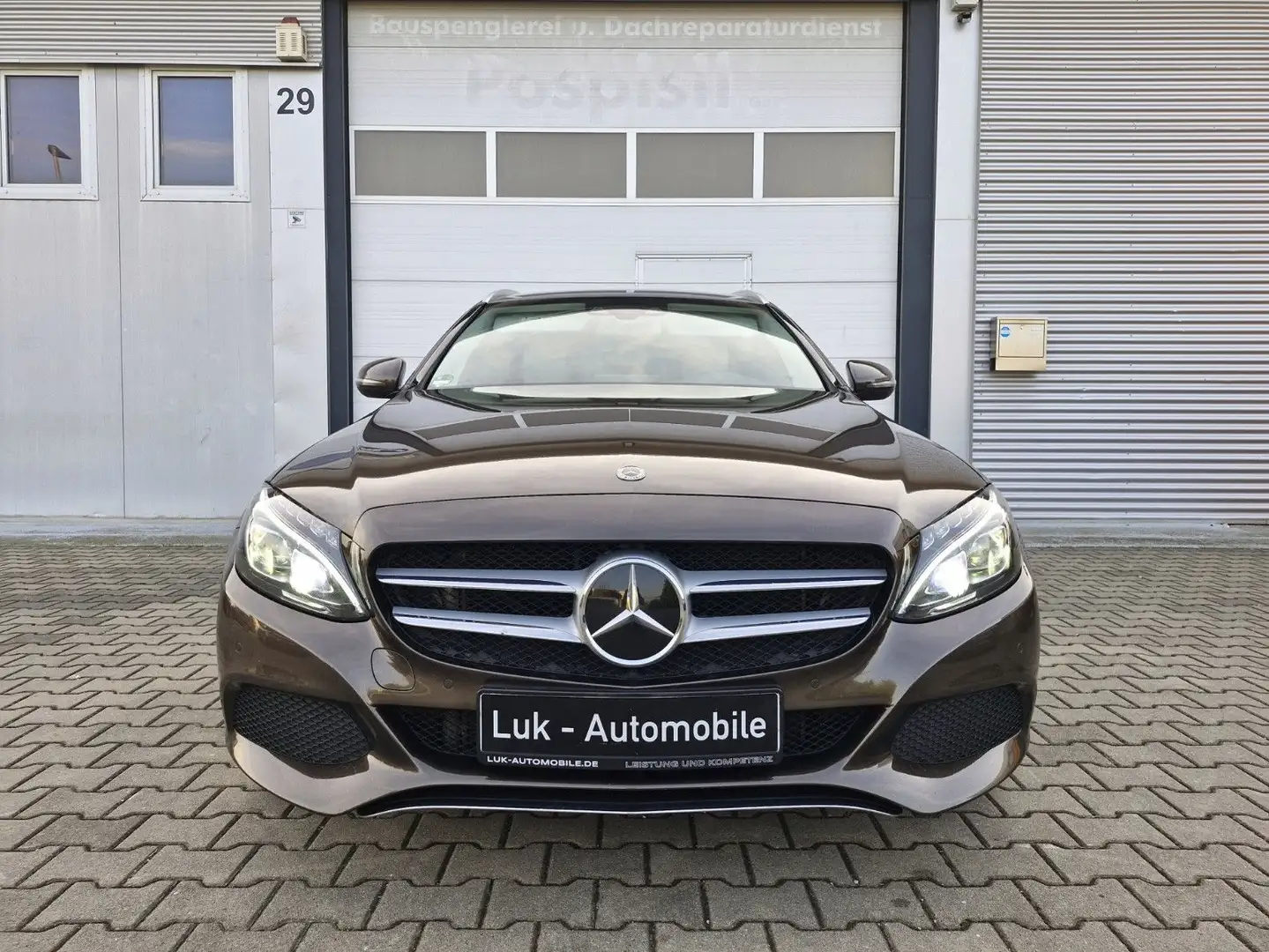 Mercedes-Benz C 300 T BlueTec Hybrid°ILS LED°COMAND°AMBIENTE Brown - 2