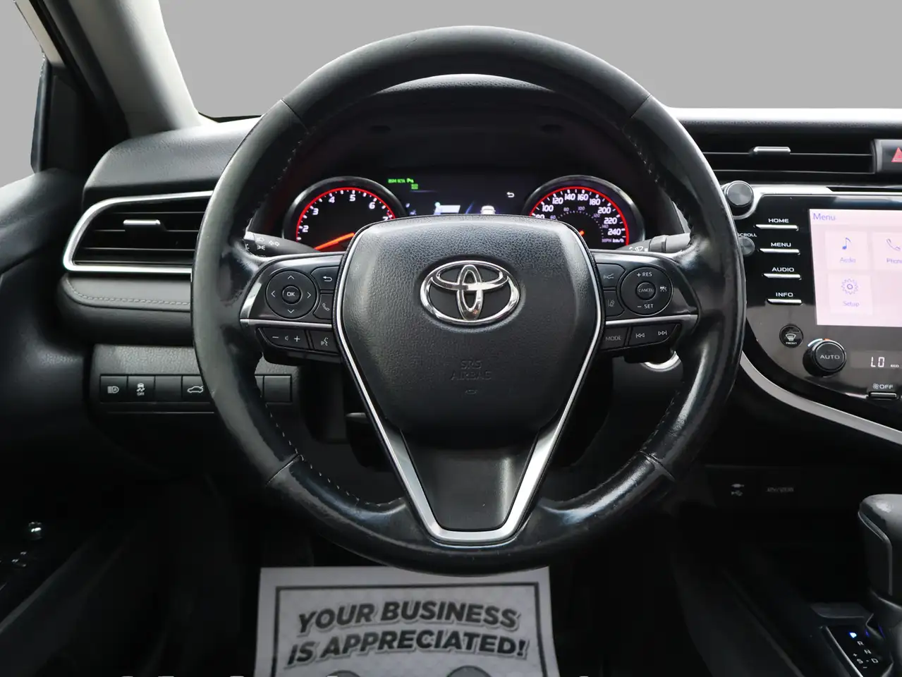 Toyota Camry снимка Toyota Camry