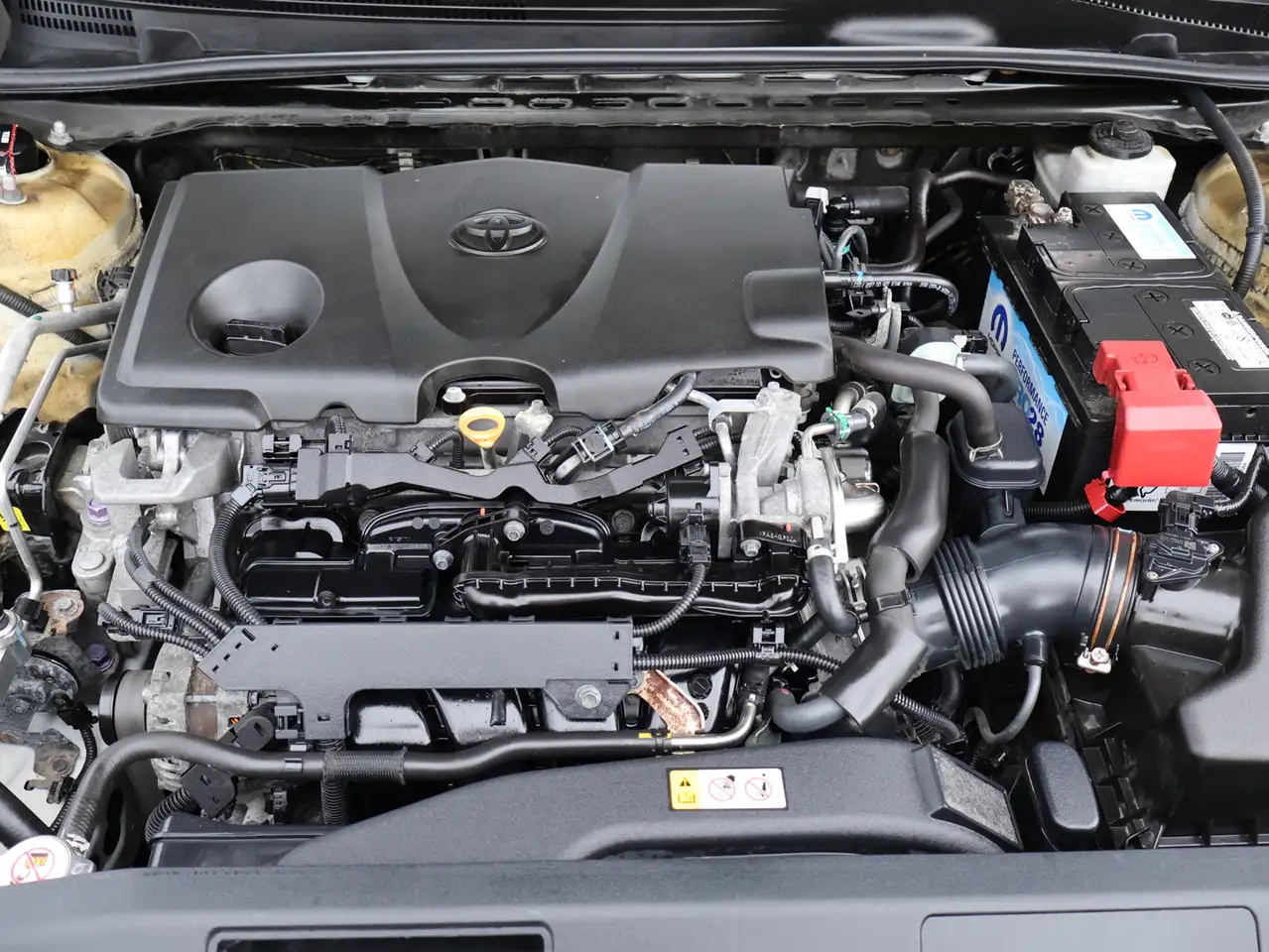 Toyota Camry снимка Toyota Camry
