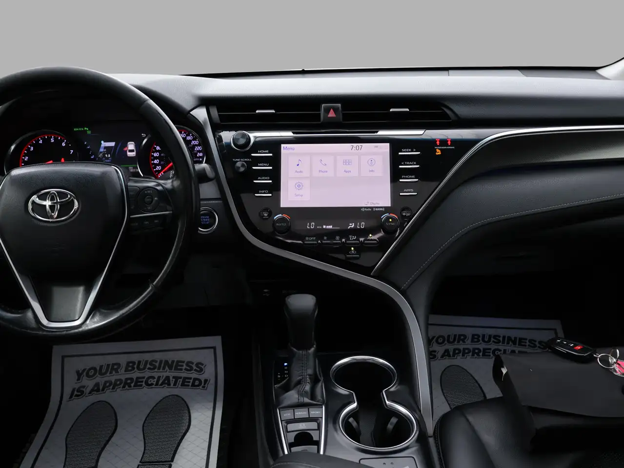 Toyota Camry снимка Toyota Camry