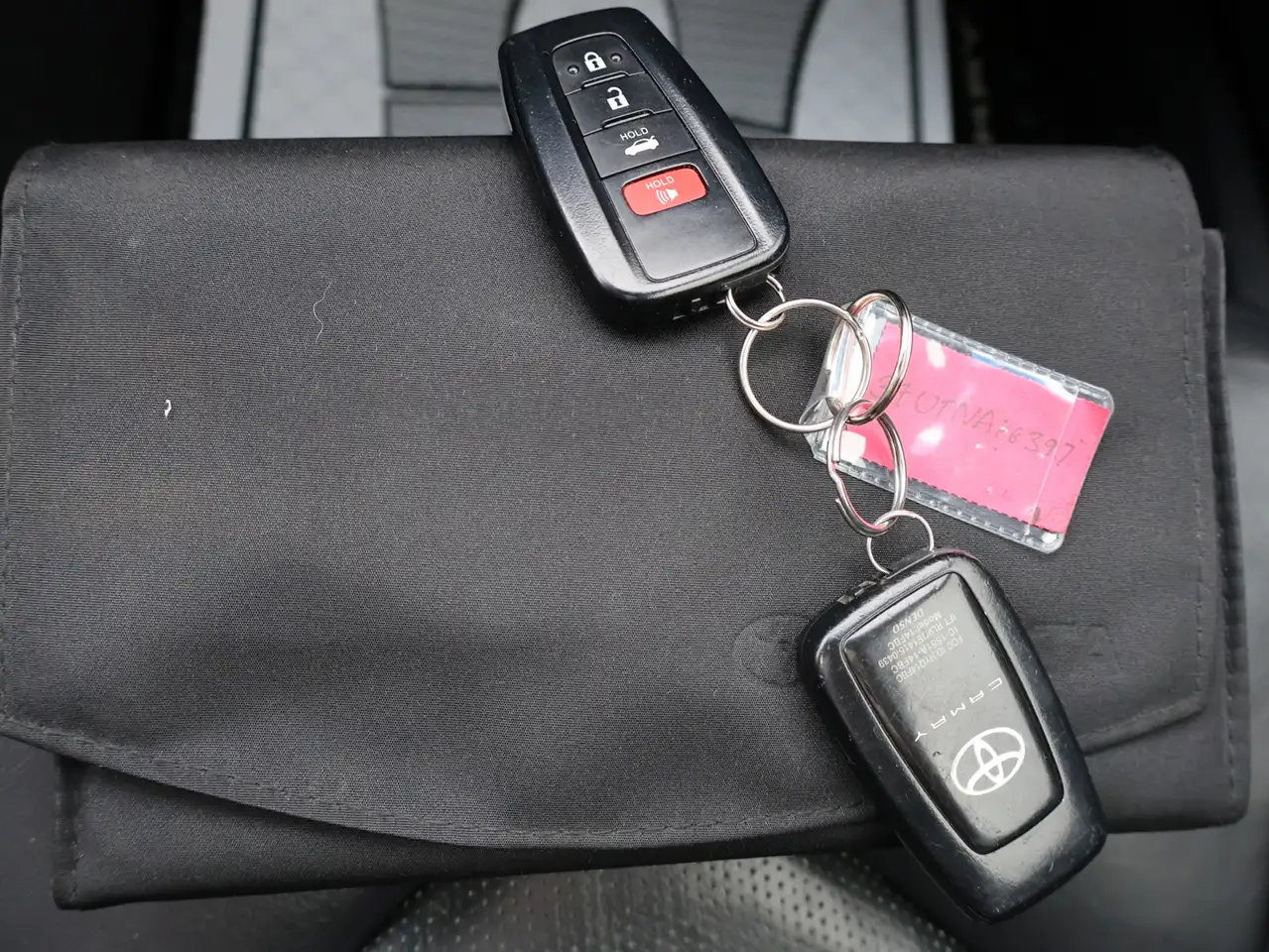 Toyota Camry снимка Toyota Camry