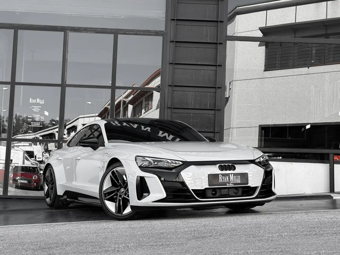 Audi e-tron GT RS Blanc - 1