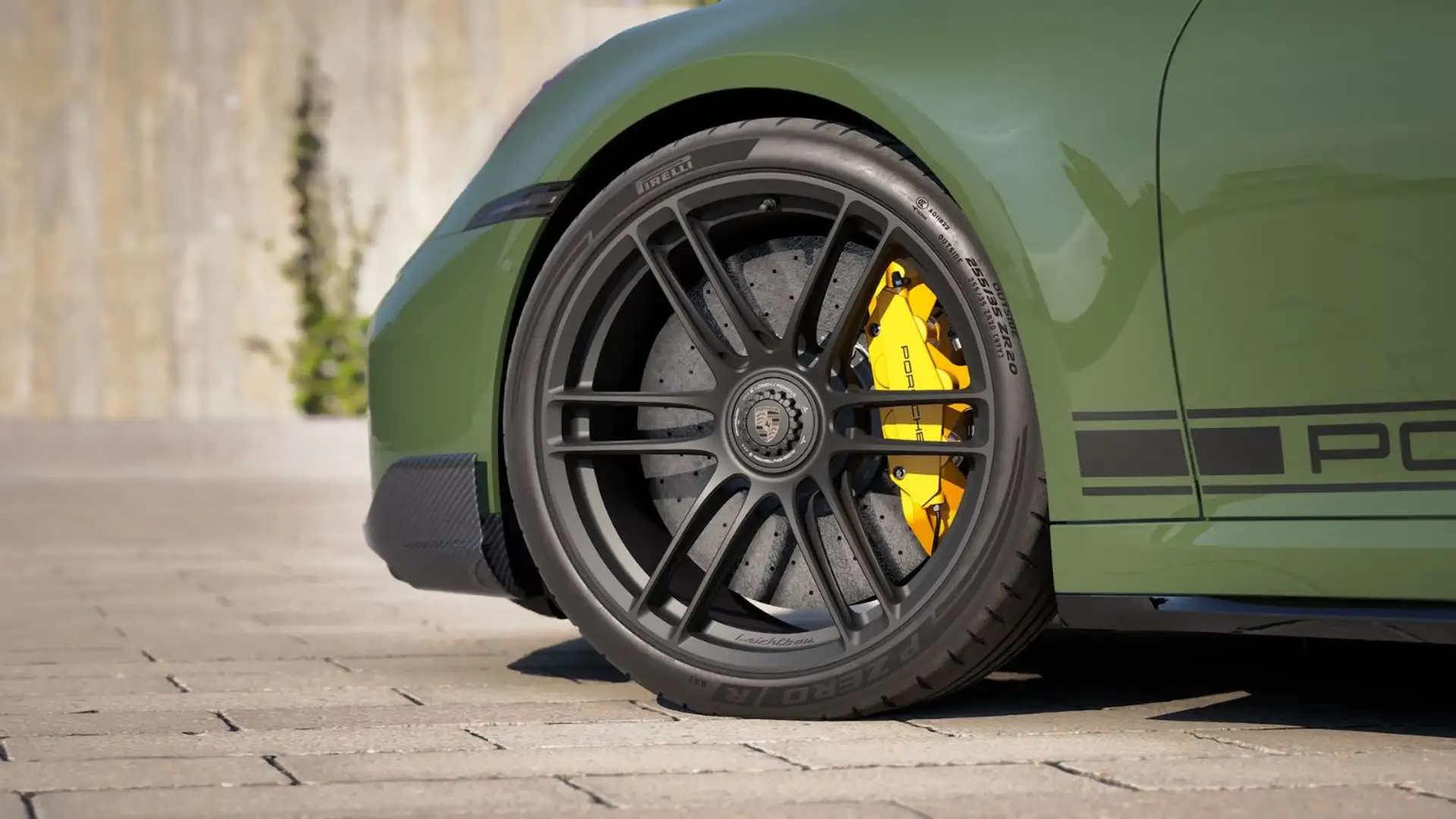 포르쉐 911 Turbo S Coupe 2026 그린 사진 3