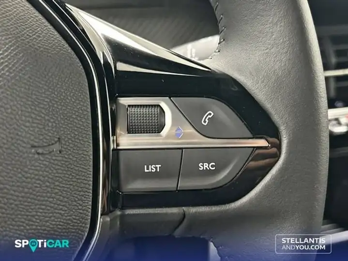Peugeot 2008 Allure Hybrid eDCS6 2026, foto 17