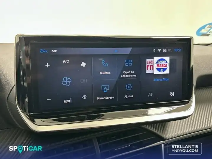 Peugeot 2008 Allure Hybrid eDCS6 2026, foto 13