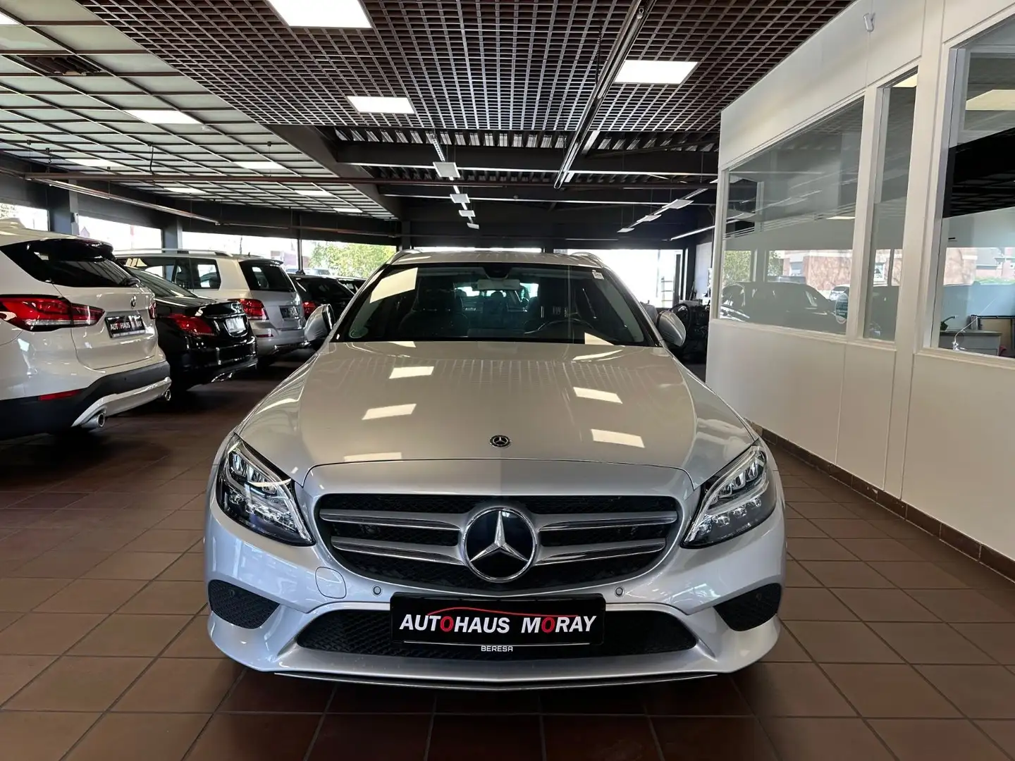Mercedes-Benz C 200 T Avantgarde 9 G-Tronic, Kamera, Mildhyb. Silber - 2