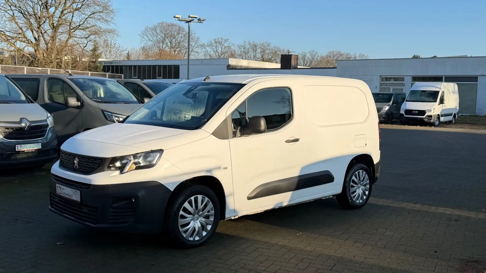 Peugeot Partner PARTNER PREMIUM L1 KLIMA/PDC/SITZHZ/REGAL/1.HAND Weiß - 1