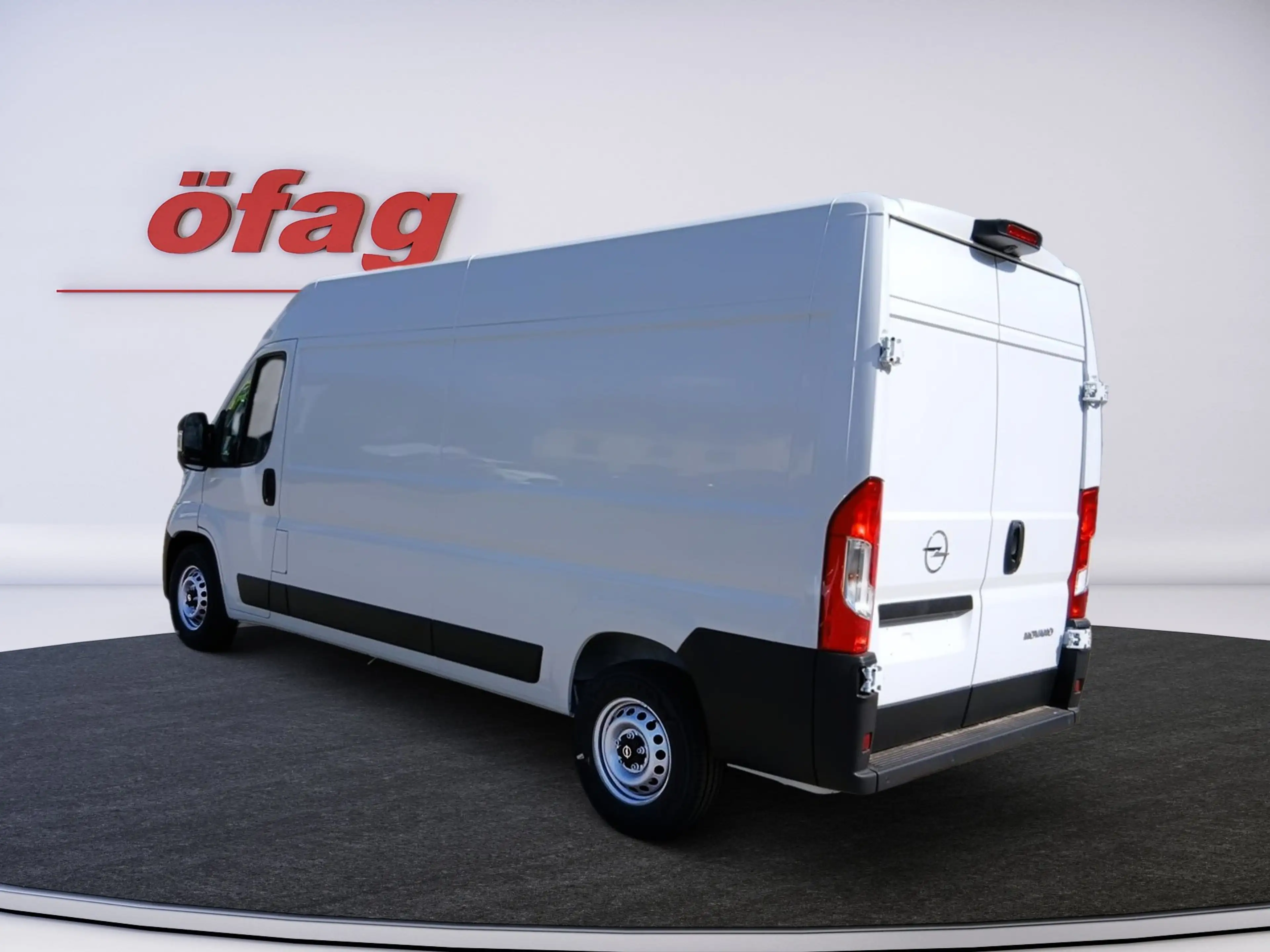 Opel Movano Kasten 2.2 Blue-HDI Maxi L3H2 3.5t — photo 4
