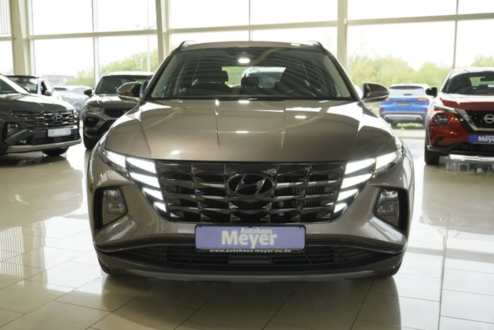 Hyundai TUCSON 1.6 T-GDI 7DCT Voll-Led/Navi/Kamera/Winterp.     * Braun - 2