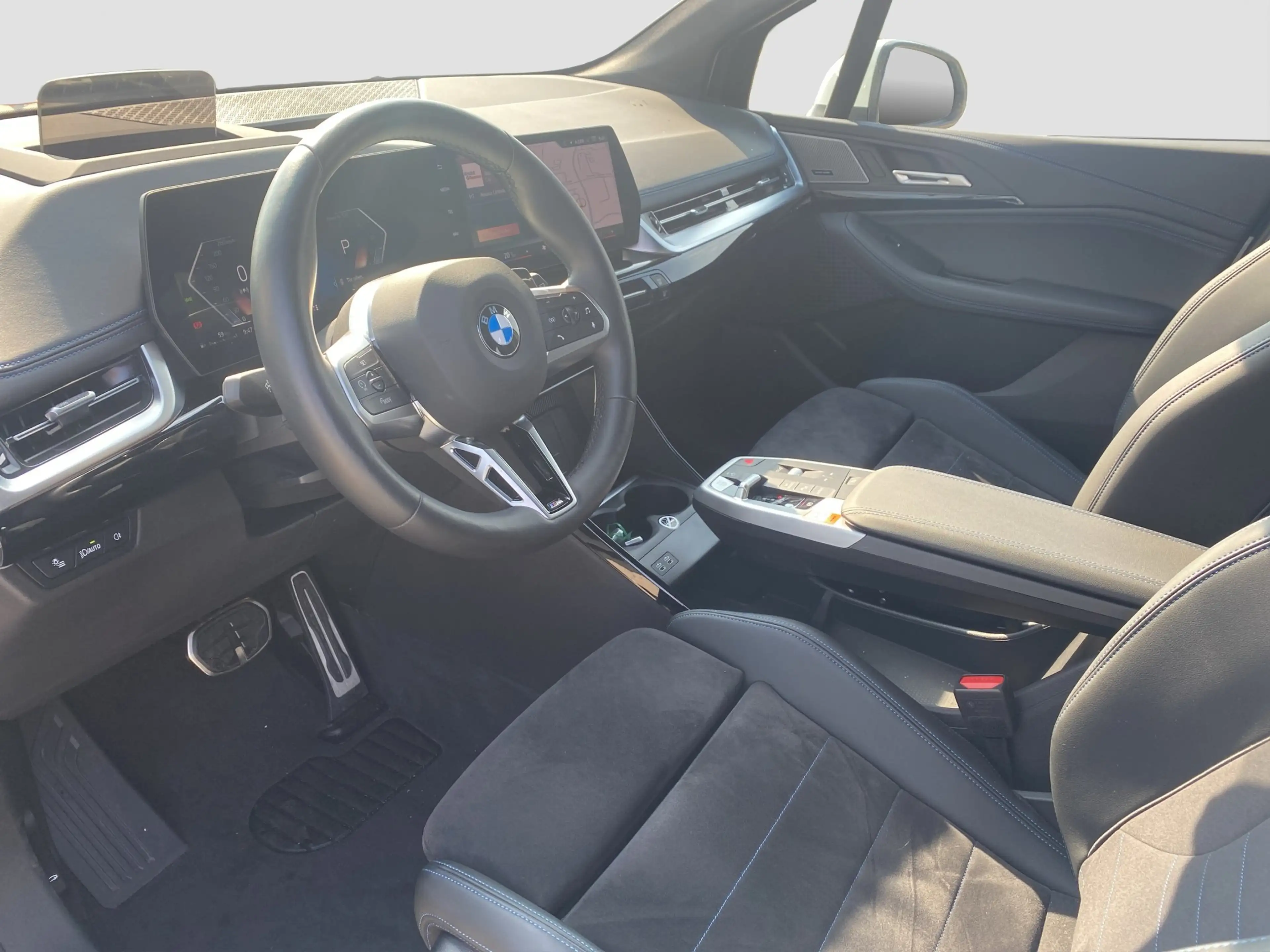 BMW 223 223i xDrive Active Tourer ///M-Sport ACC AHK HUD — photo 11