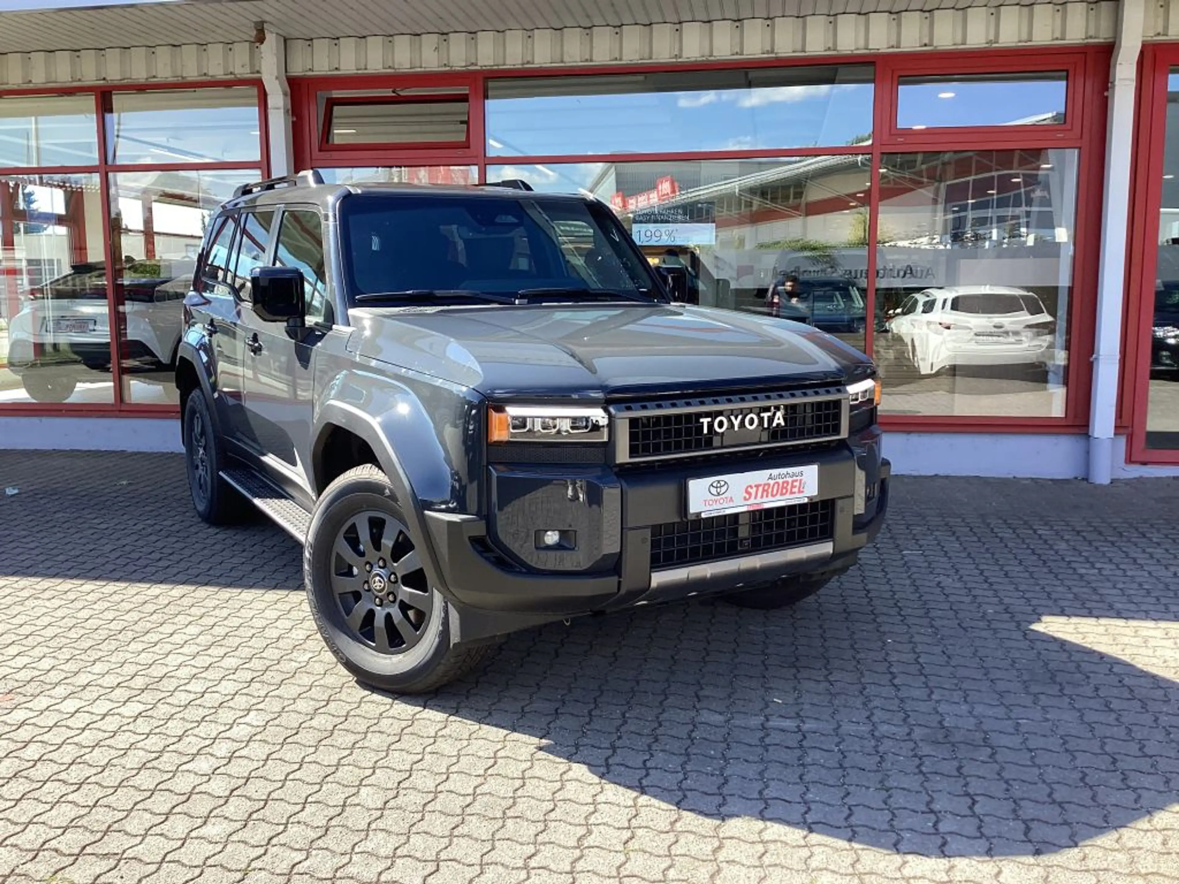 Toyota Land Cruiser 2.8 D-4D Mild-Hybrid Automatik Executive (250/J25) — photo 6