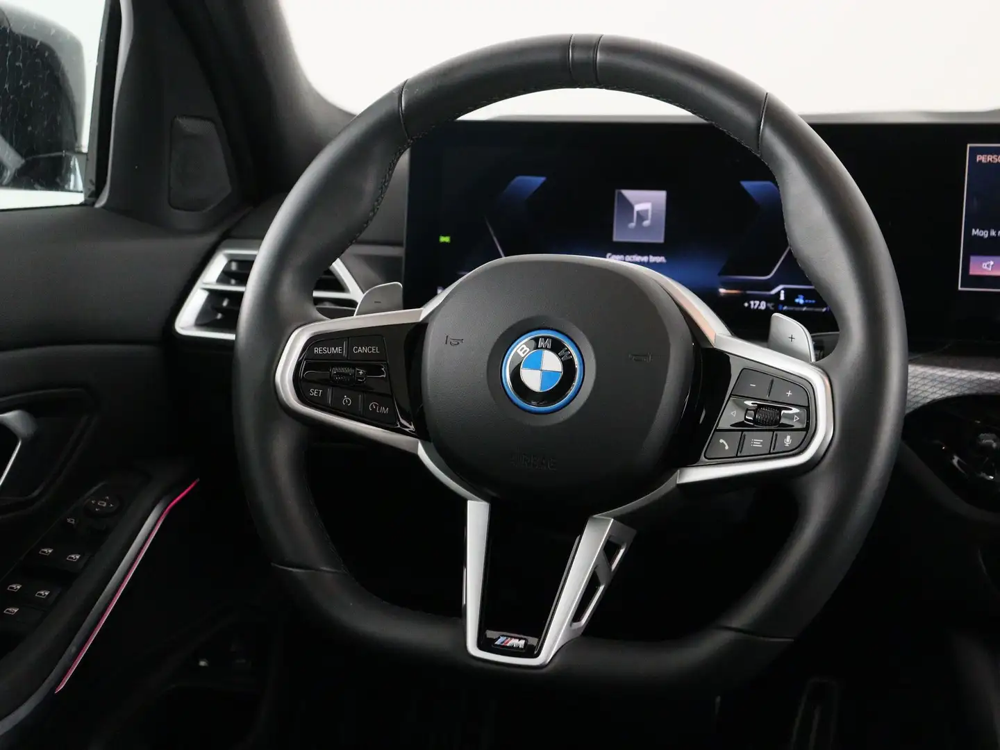 BMW 330 3 Serie 330e Noir - 2