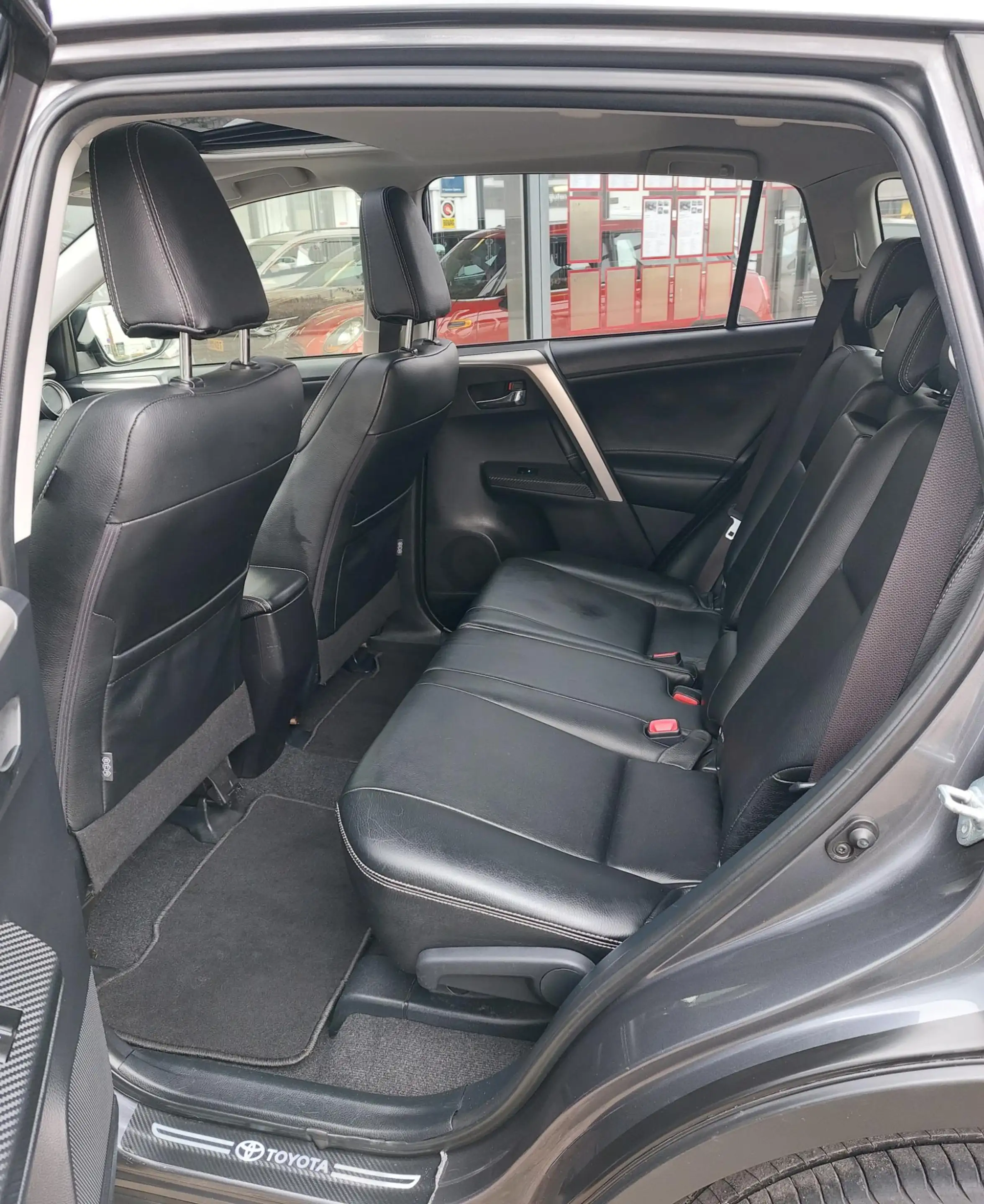 Toyota RAV 4 2.0 Style Top 5 editie 4WD Schuif/kantel dak, Appl — photo 11