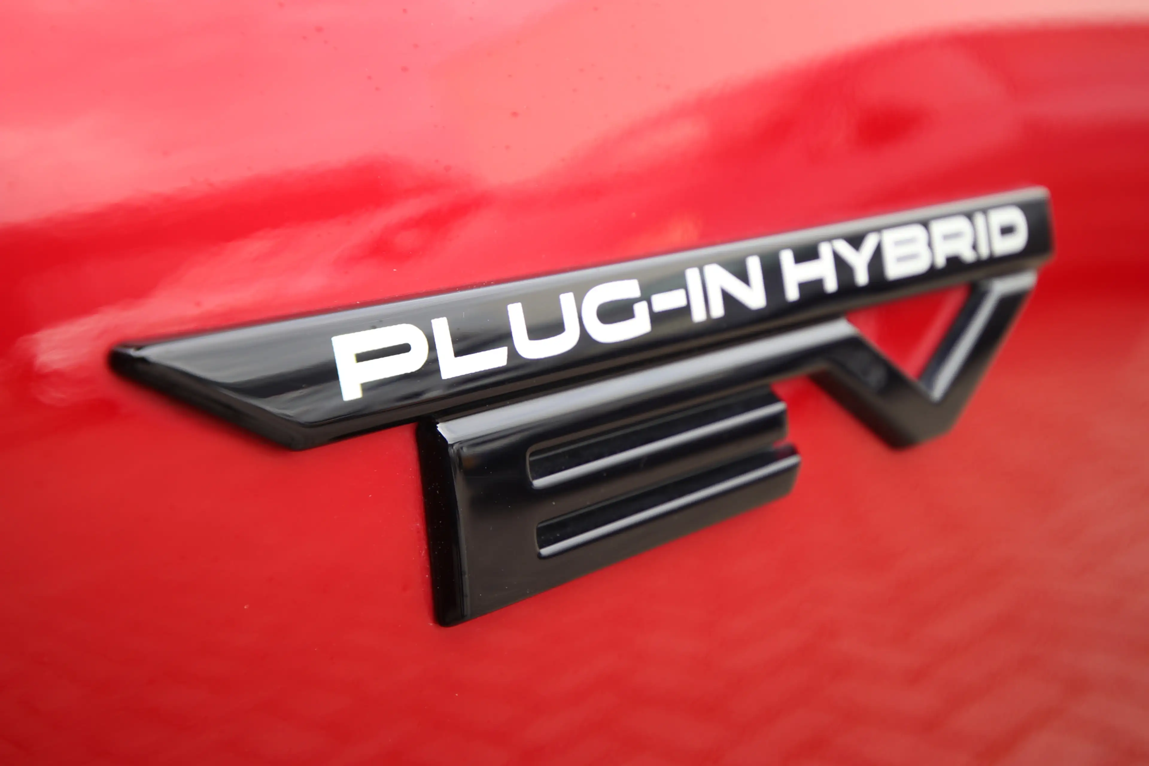 Mitsubishi Eclipse Cross 2.4 PHEV Black Edition Red Diamond — photo 10