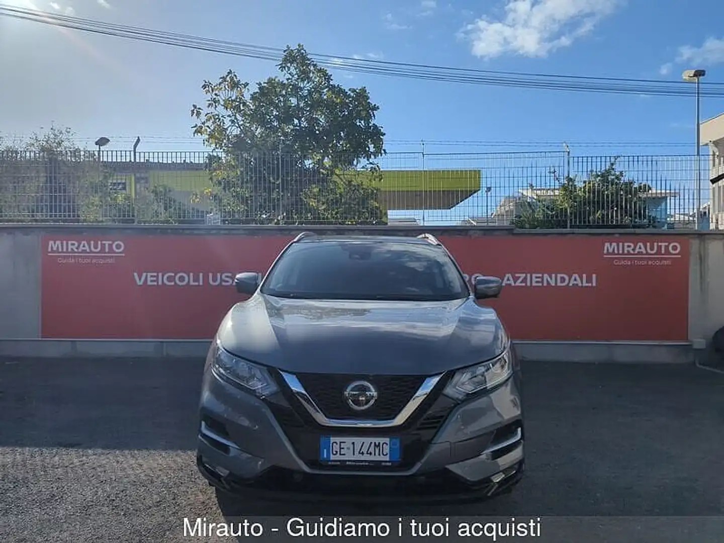 Nissan Qashqai 2ª serie Qashqai 1.3 DIG-T 160 CV DCT N-Connecta Grigio - 2