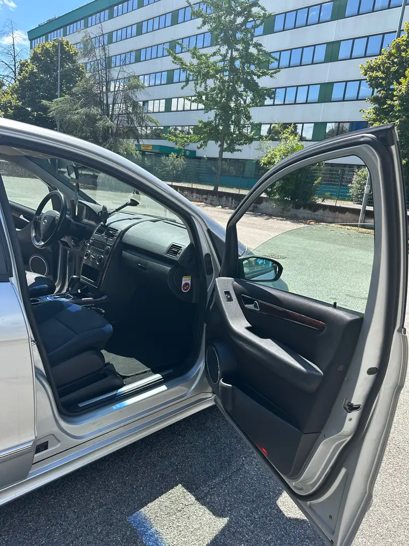 Mercedes-Benz 180 CDI Elegance Сірий - 1