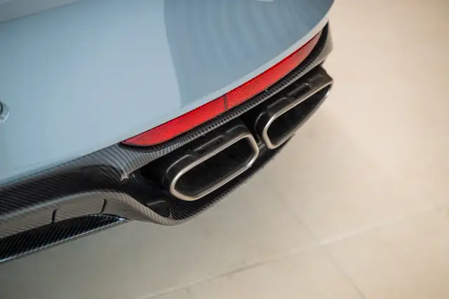 Bentley Continental GT view 14