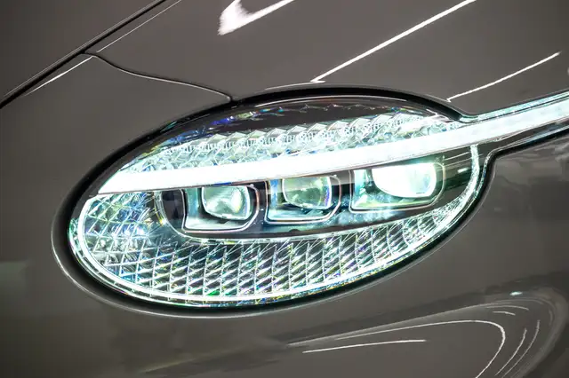 Bentley Continental GT view 12