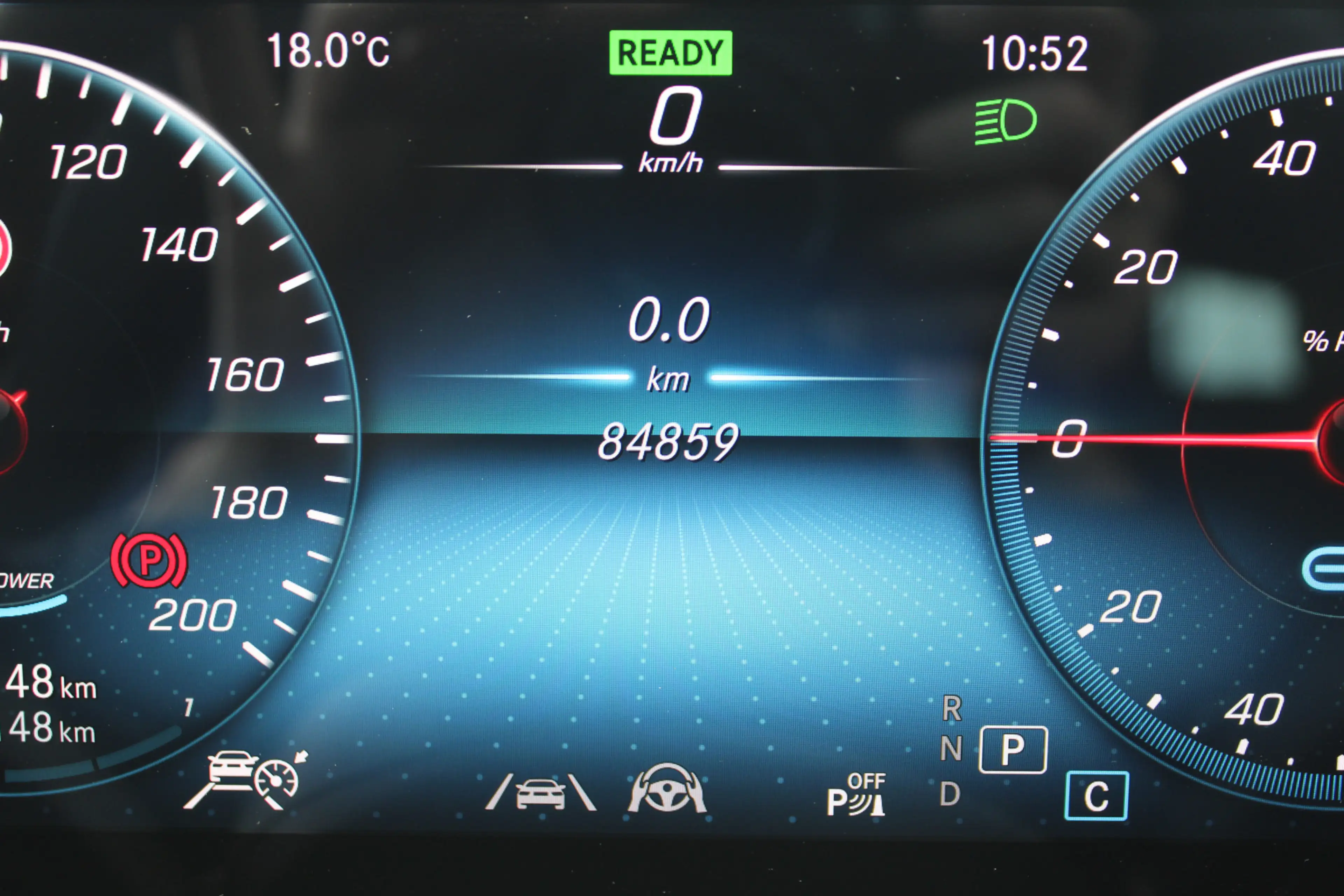 Mercedes-Benz EQC 400 4MATIC Business Solution 80 kWh MARGE LEDER DI — photo 24