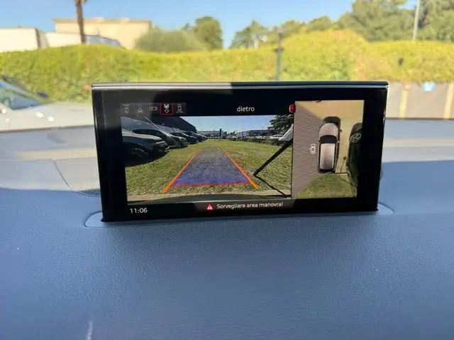 Audi Q7 view 14