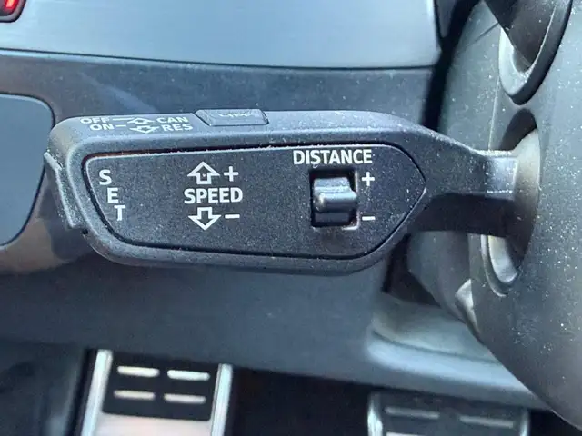 Audi Q7 view 15