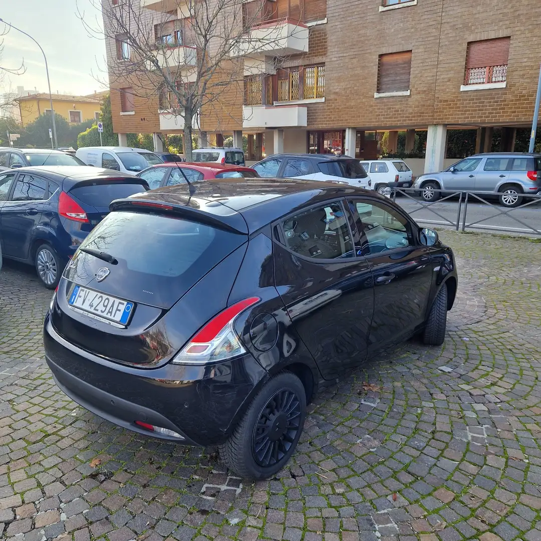 Lancia Y 1.2 Elefantino Blu Nero - 2
