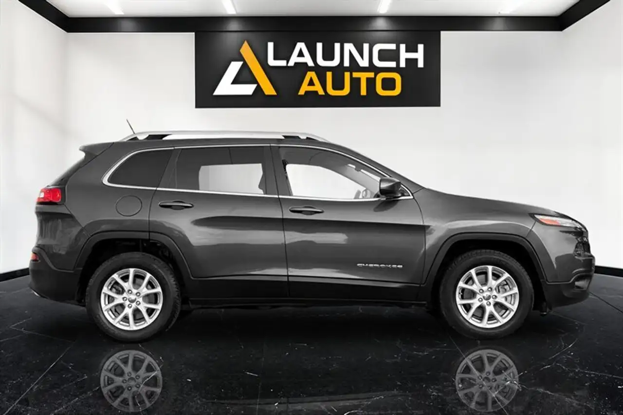 Jeep Cherokee снимка Jeep Cherokee