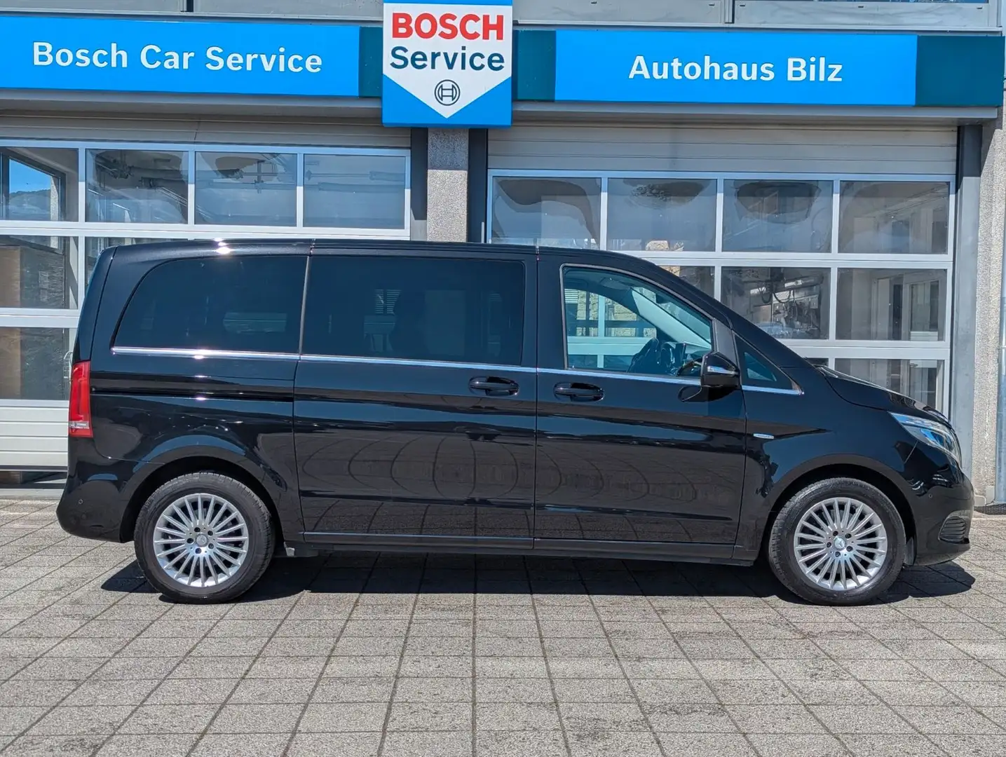 Mercedes-Benz V 250 Edition kompakt*360grad*Leder*Burmester* Zwart - 2