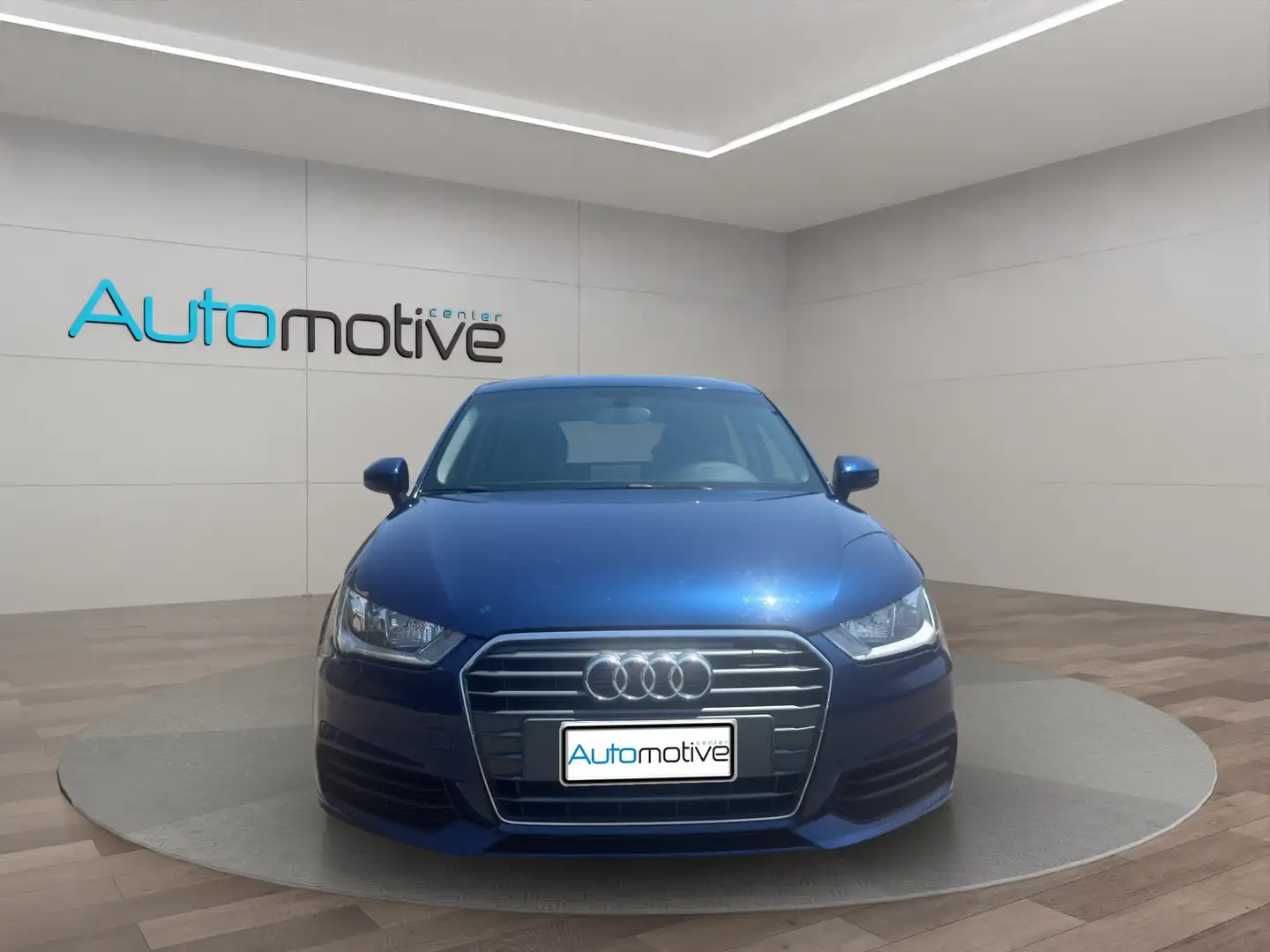 Audi A1 Sportback 1.0 tfsi ultra 95cv s-tronic Blu/Azzurro - 2