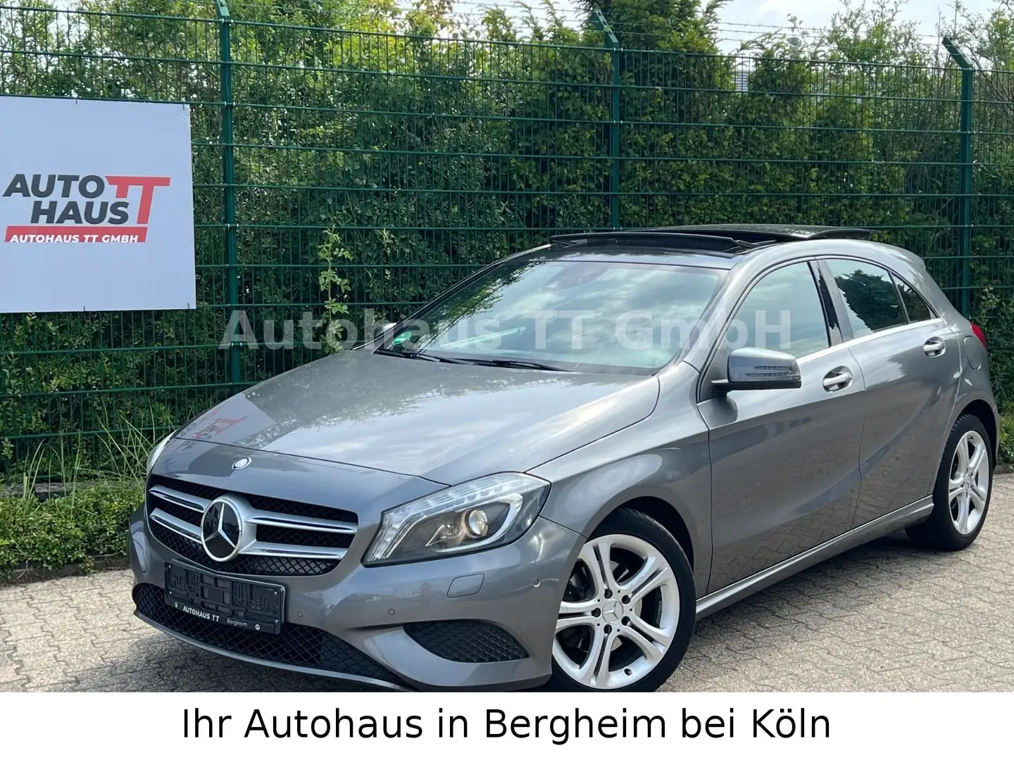 Mercedes-Benz A 180 Style°Panorama°Bi-Xenon°Kamera°PDS°Leder Grau - 1