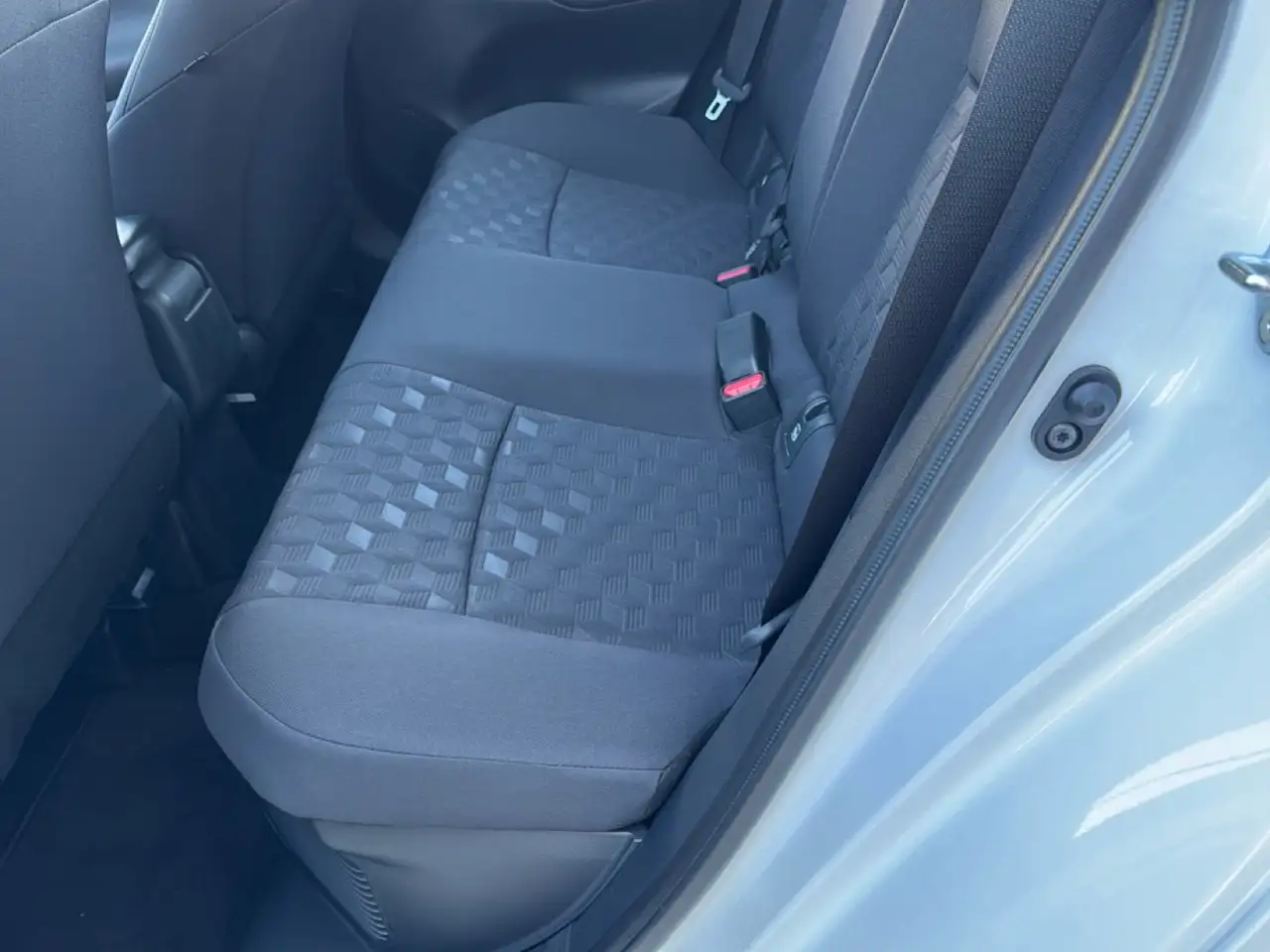Toyota Yaris 1.5h Active, миниатюра 8