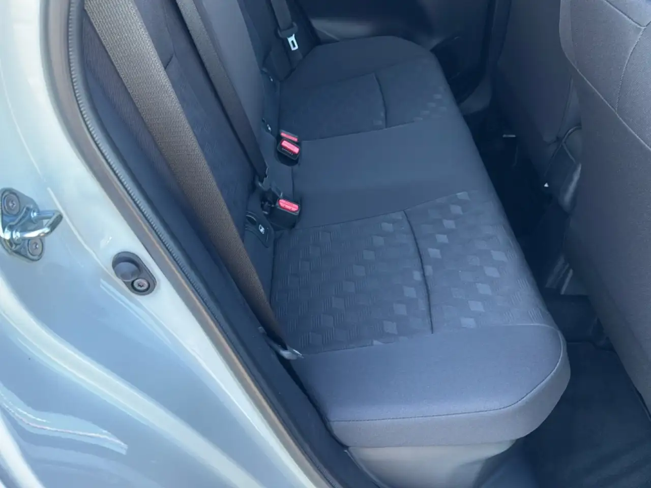 Toyota Yaris 1.5h Active, миниатюра 9