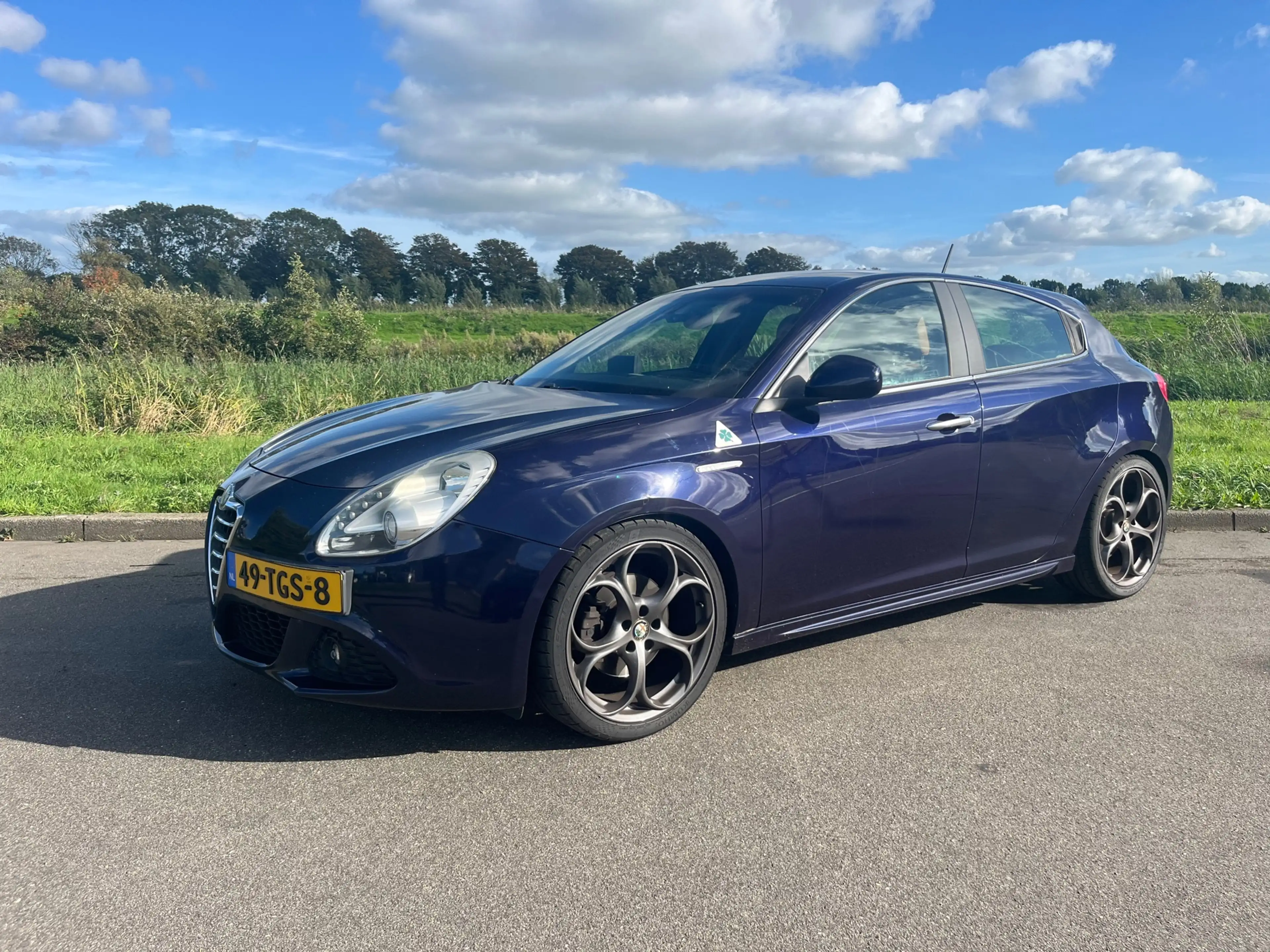 Alfa Romeo Giulietta 1.4 T Distinctive BJ 2012 AIRCO LEER 19 inch VELFE — photo 6