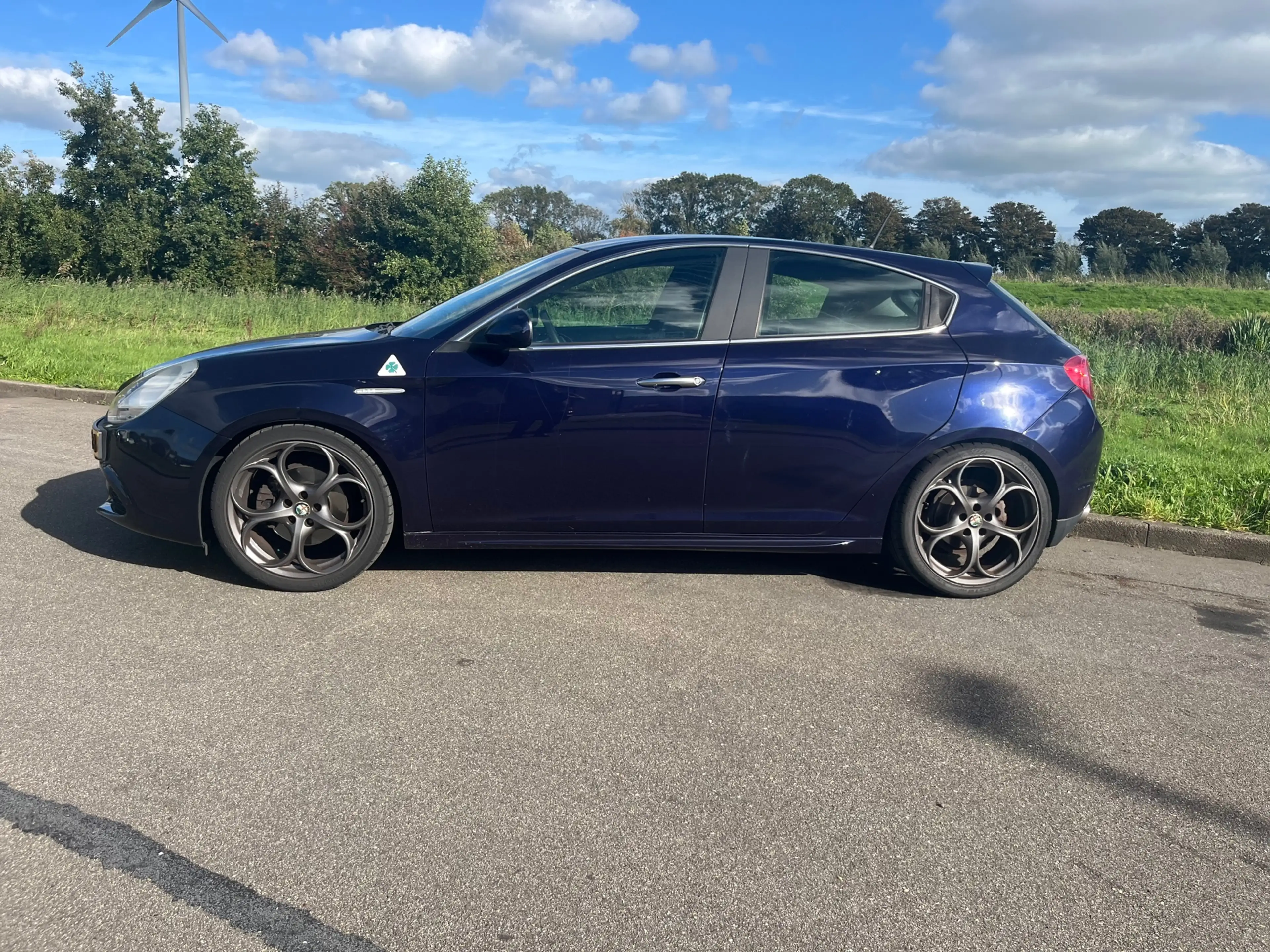 Alfa Romeo Giulietta 1.4 T Distinctive BJ 2012 AIRCO LEER 19 inch VELFE — photo 7