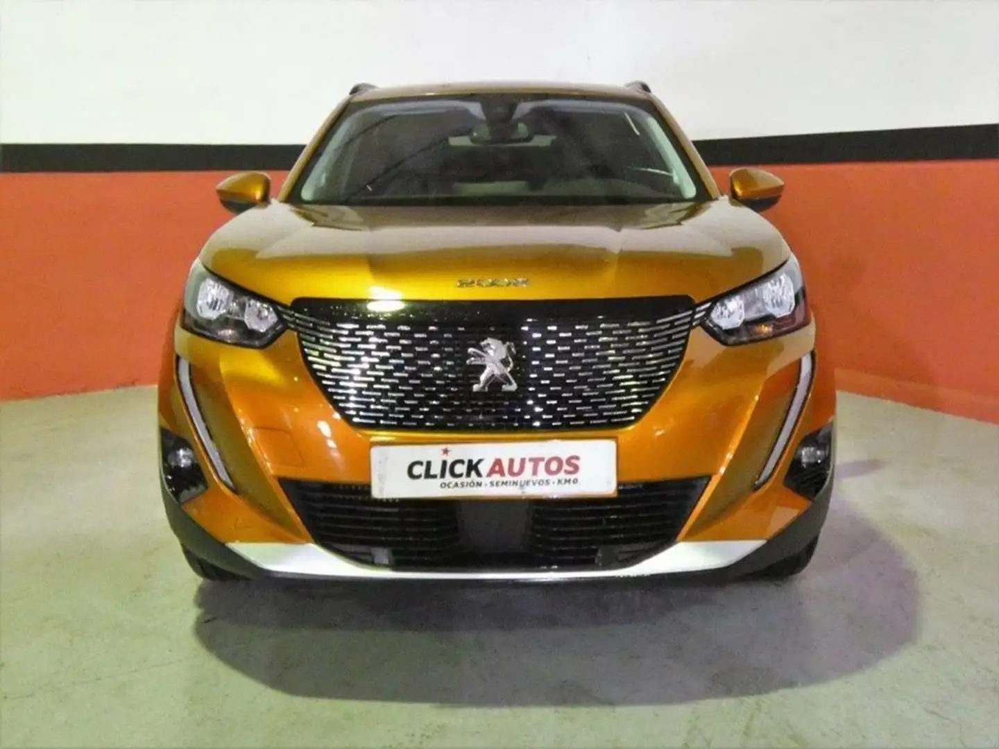 Peugeot 2008 1.2 PureTech S&S Allure Pack EAT8 130 Oranje - 2