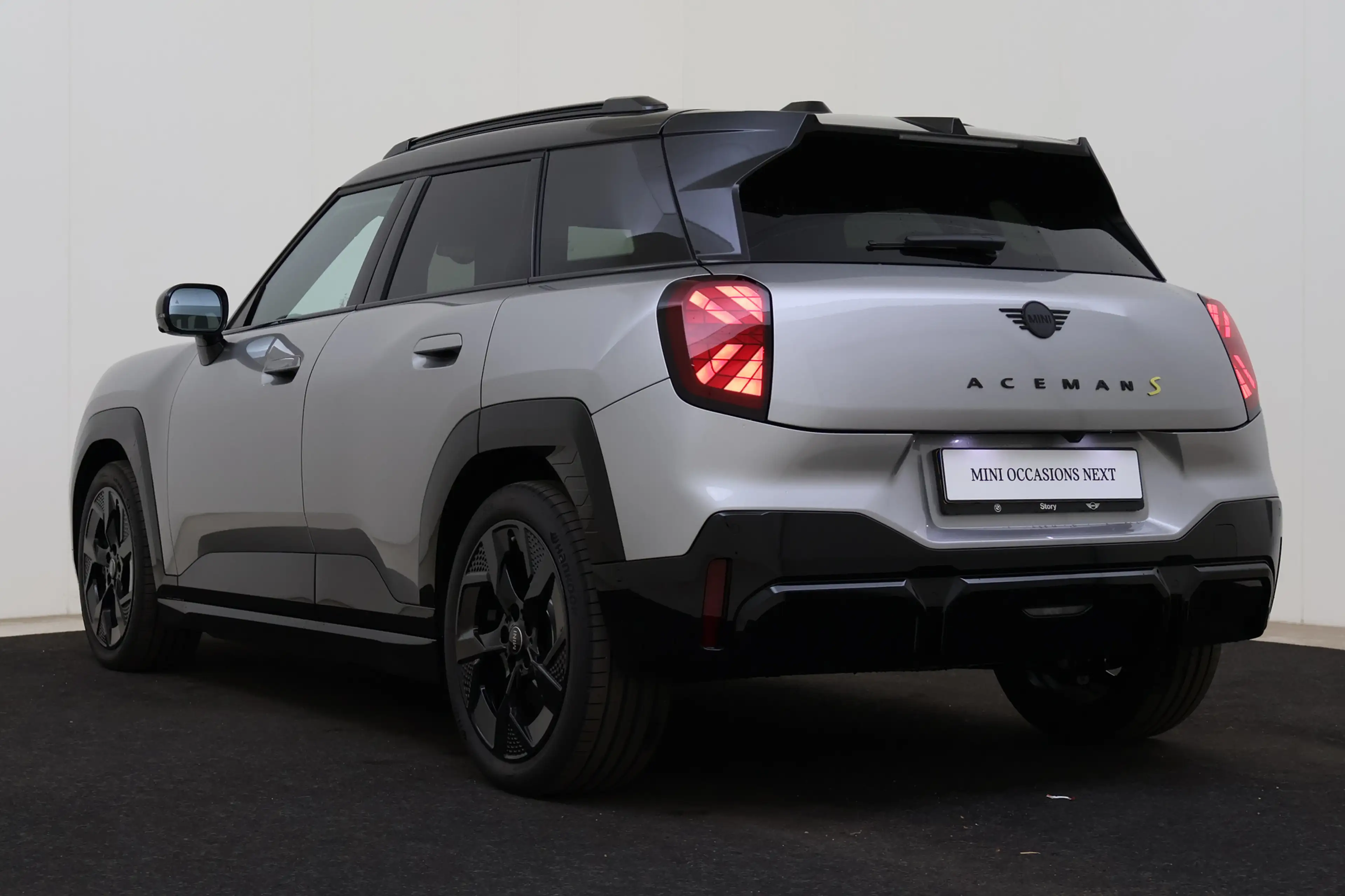 MINI Aceman SE / John Cooper Works / Pakket XL / 18" JCW Slide — photo 15