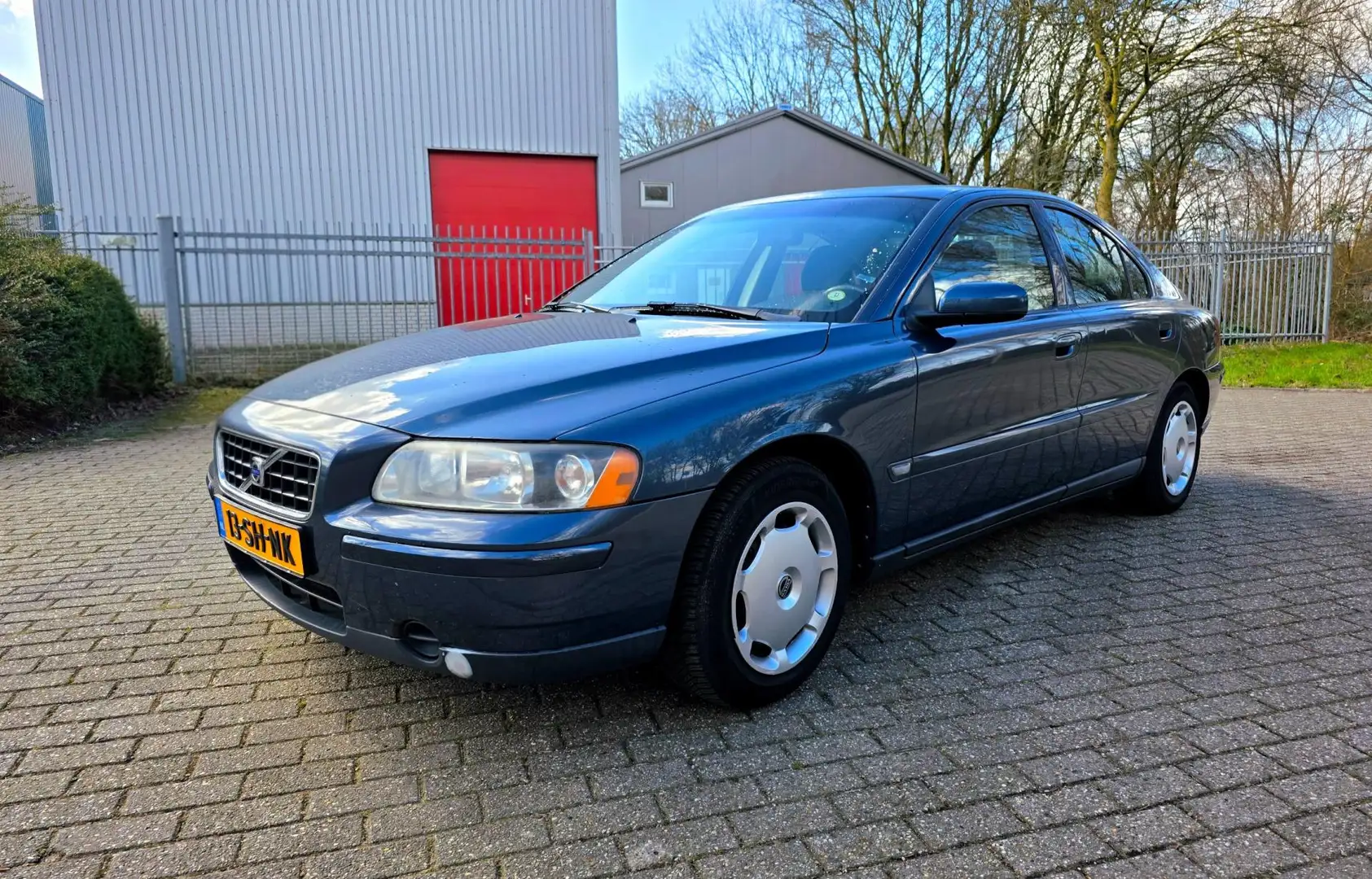 Volvo S60 2.4 Albastru - 2