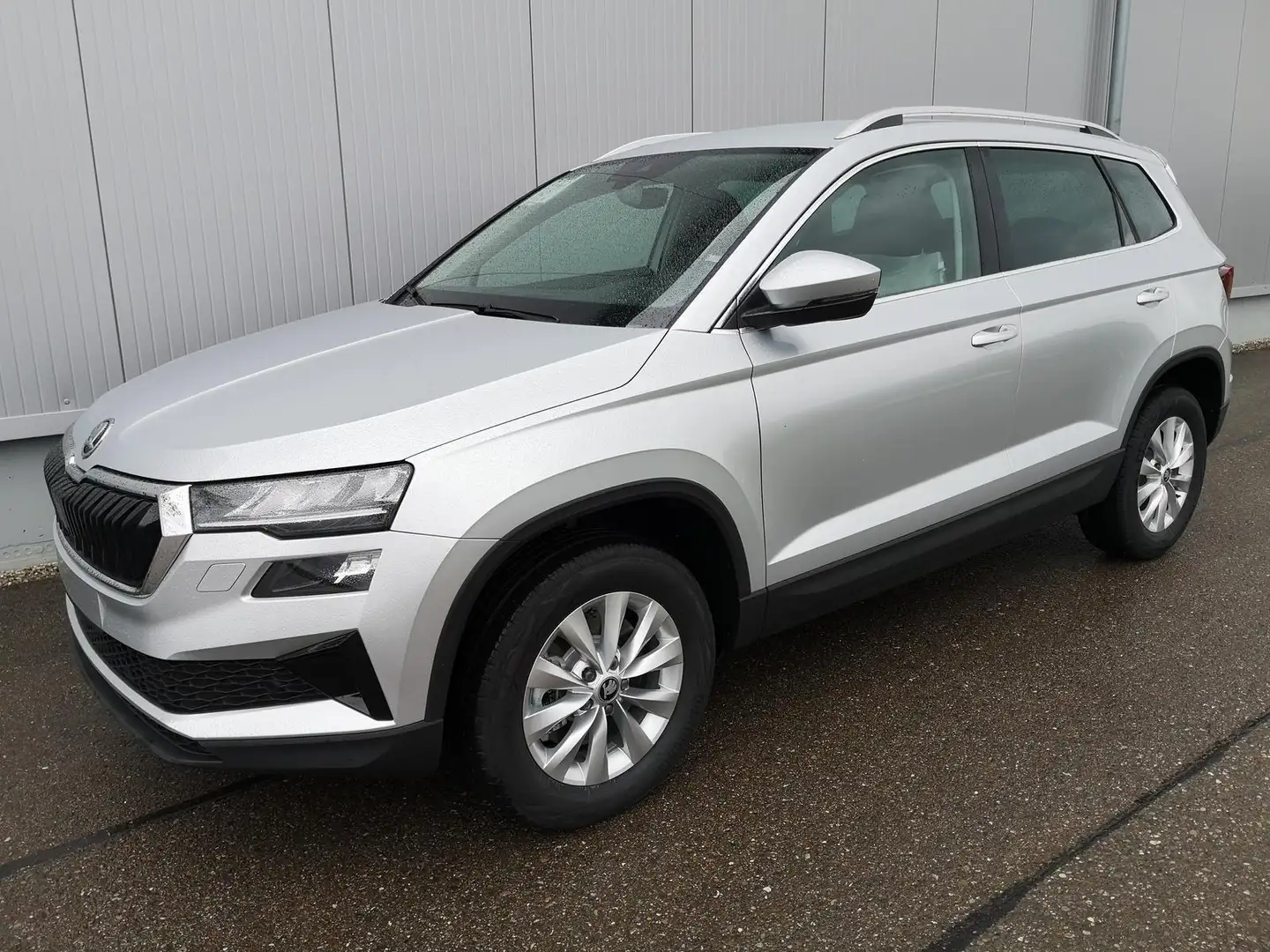 Skoda Karoq 1.5 TSI Selection DSG GV5 16 Ladeb Argintiu - 1