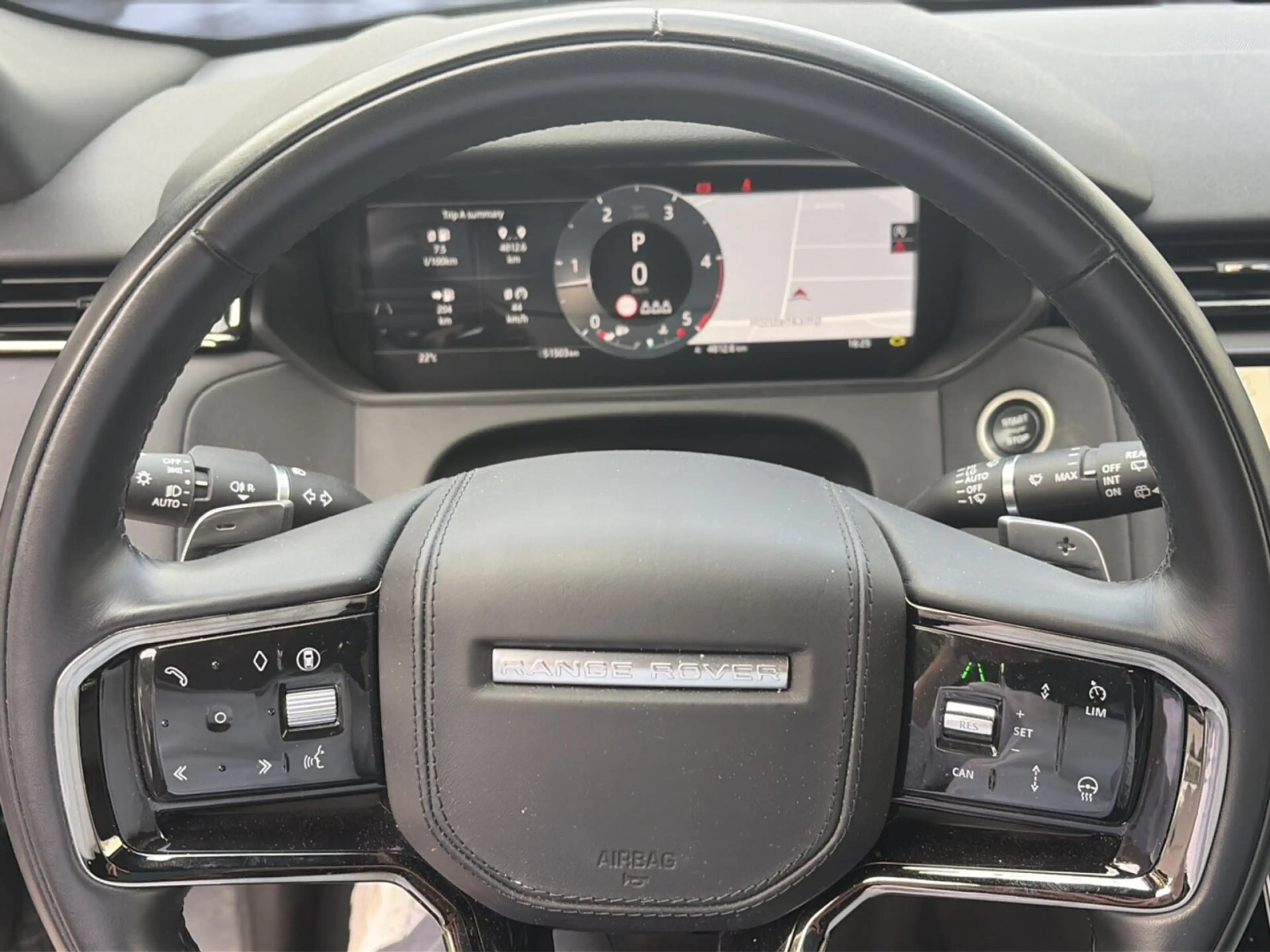 Land Rover Range Rover Velar Range Rover D200 S AHK|Black — photo 11