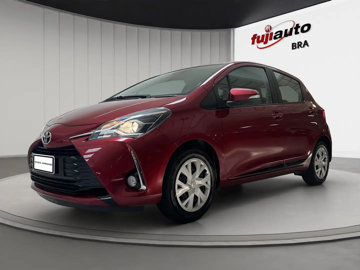 Toyota Yaris Yaris 5p 1.0 Active my18 Rosso - 1